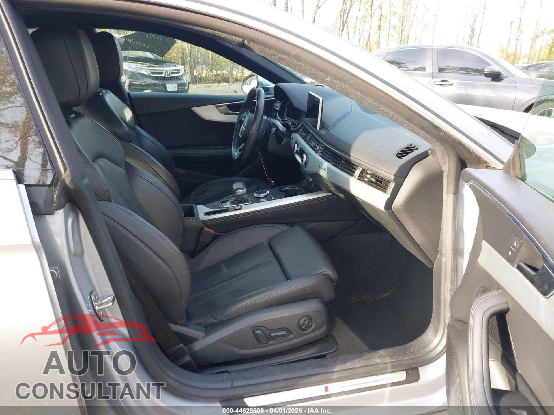 AUDI S5 2018 - WAUC4CF50JA057555