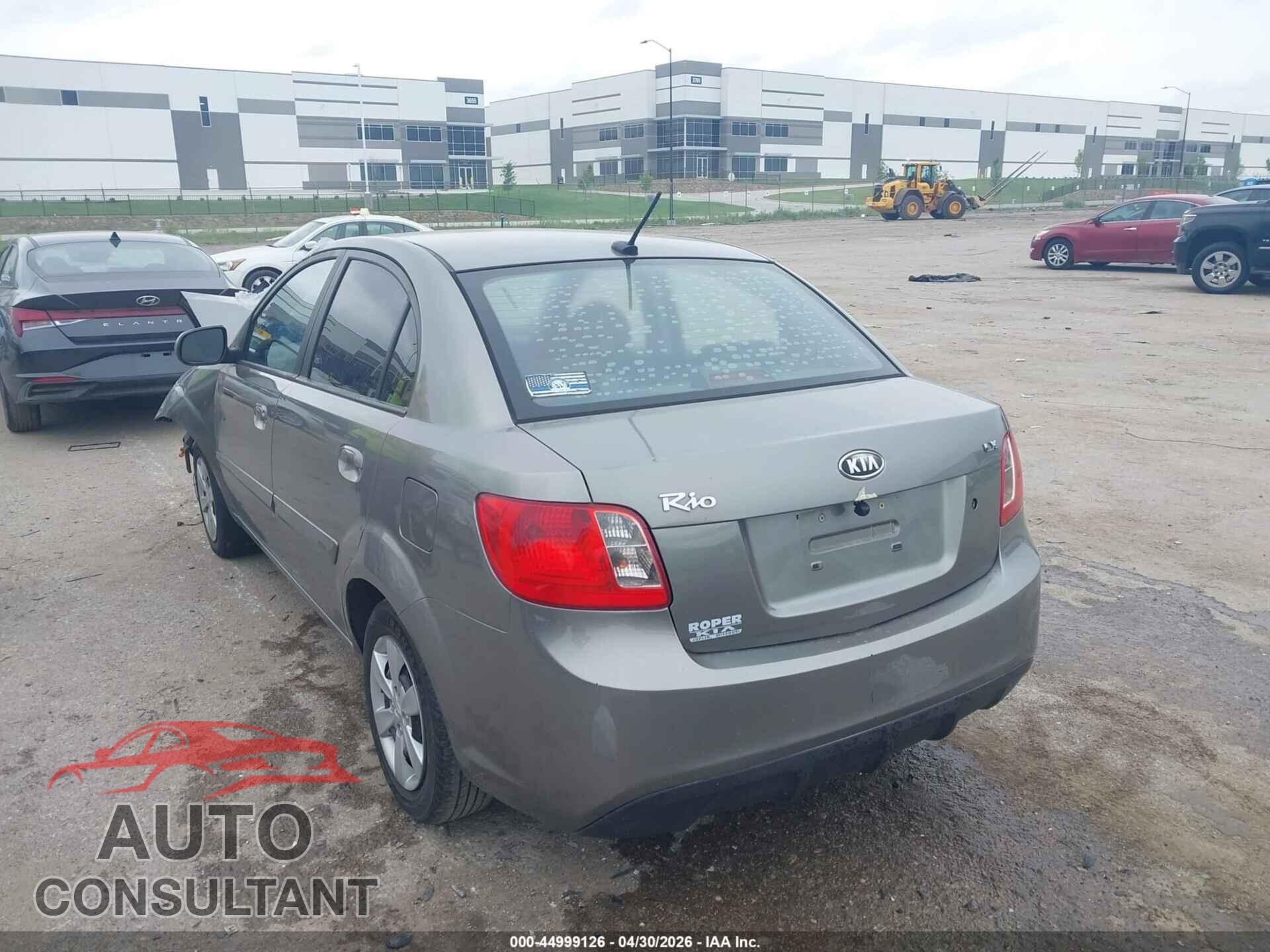 KIA RIO 2011 - KNADH4A32B6848923