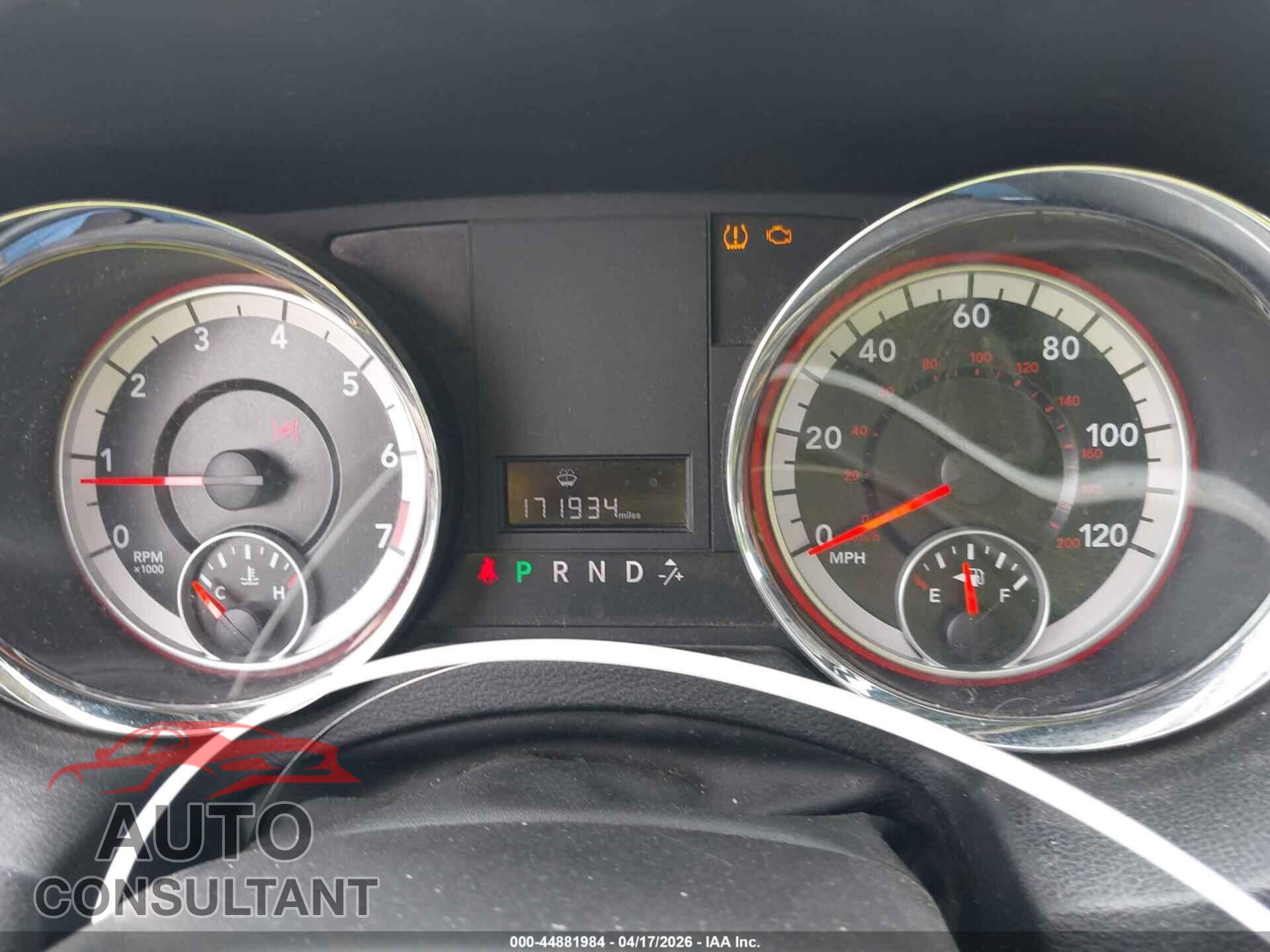 DODGE GRAND CARAVAN 2011 - 2D4RN4DG0BR773473