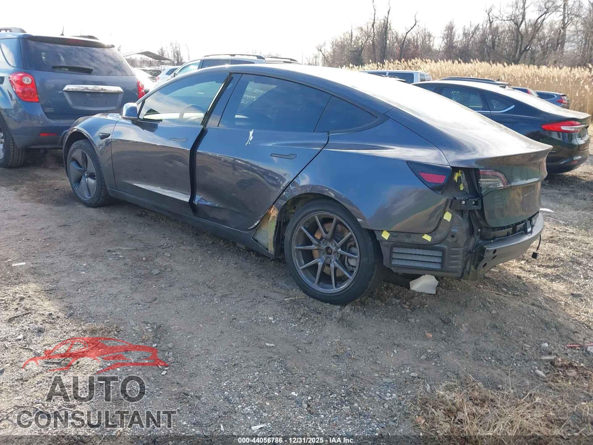 TESLA MODEL 3 2018 - 5YJ3E1EA7JF153712