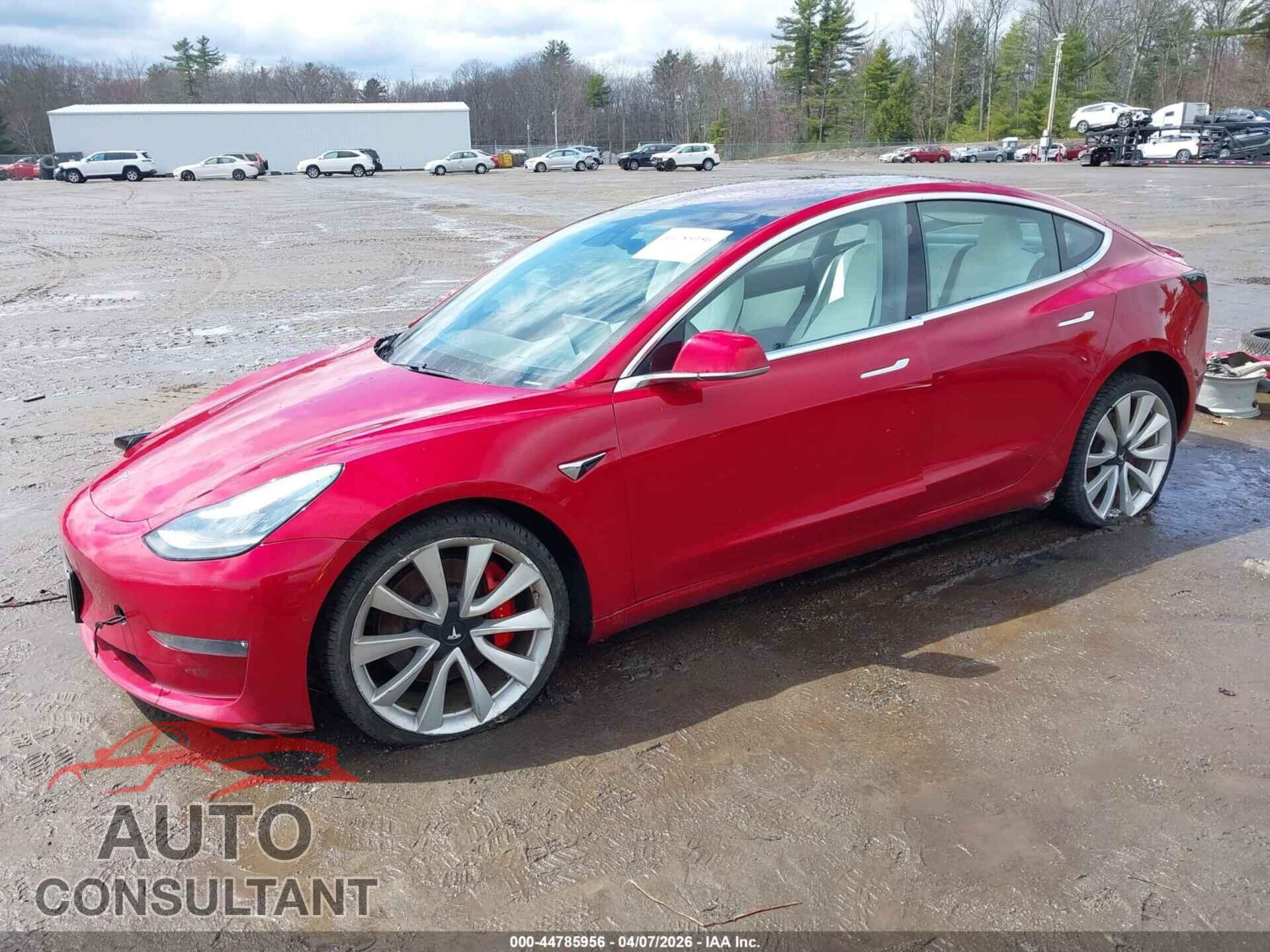 TESLA MODEL 3 2018 - 5YJ3E1EB7JF074744