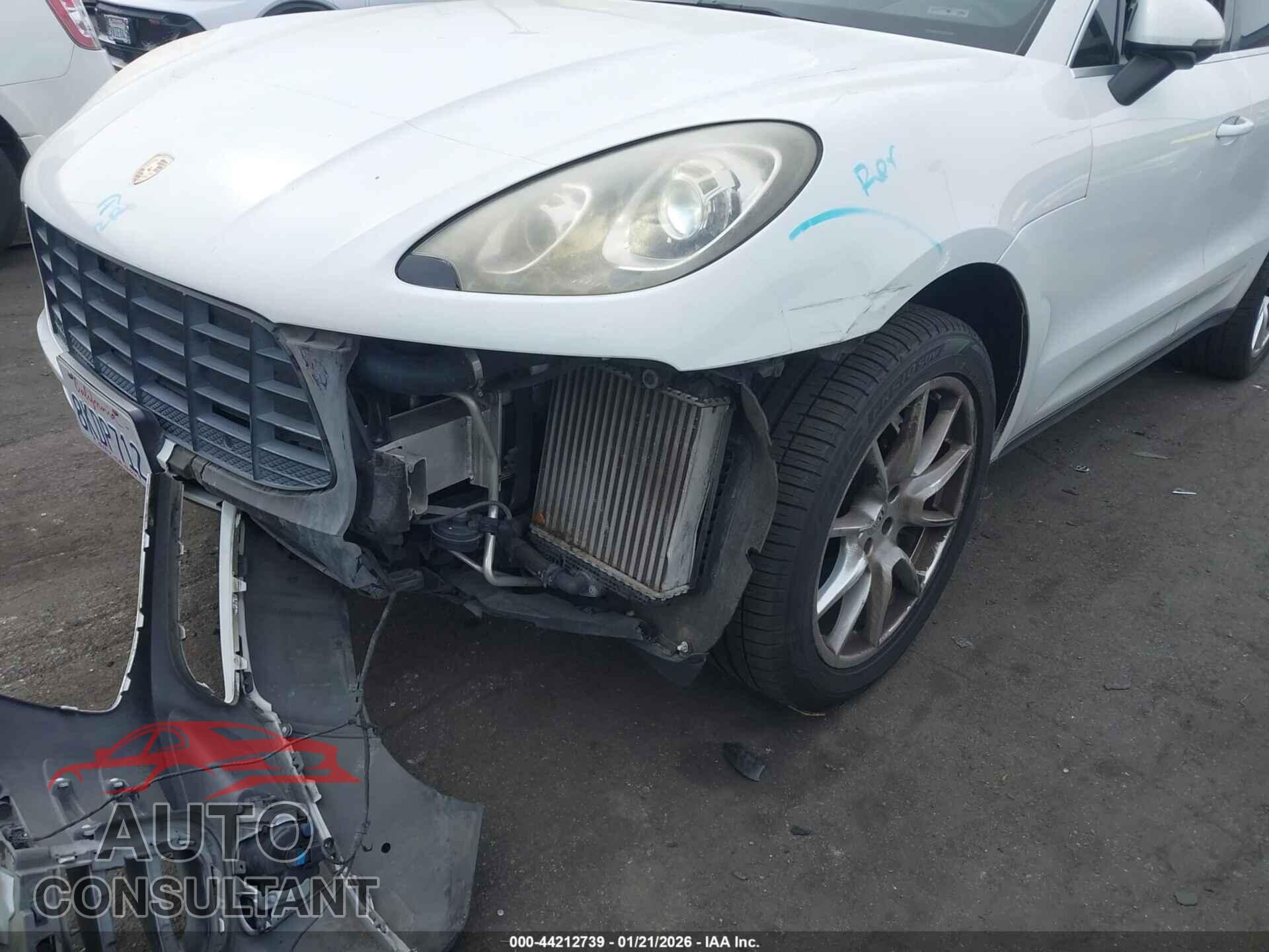 PORSCHE MACAN 2015 - WP1AB2A52FLB64487