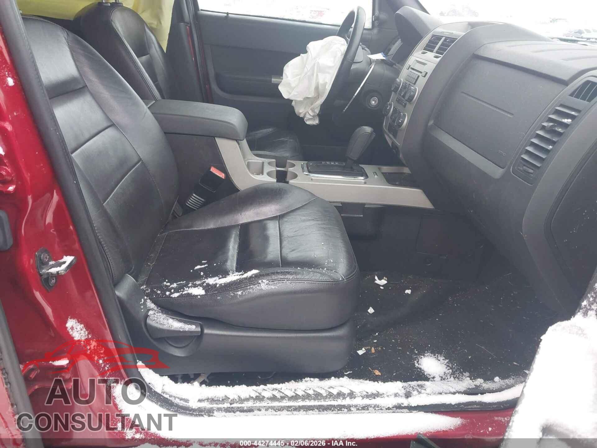 FORD ESCAPE 2010 - 1FMCU0DG7AKA69455