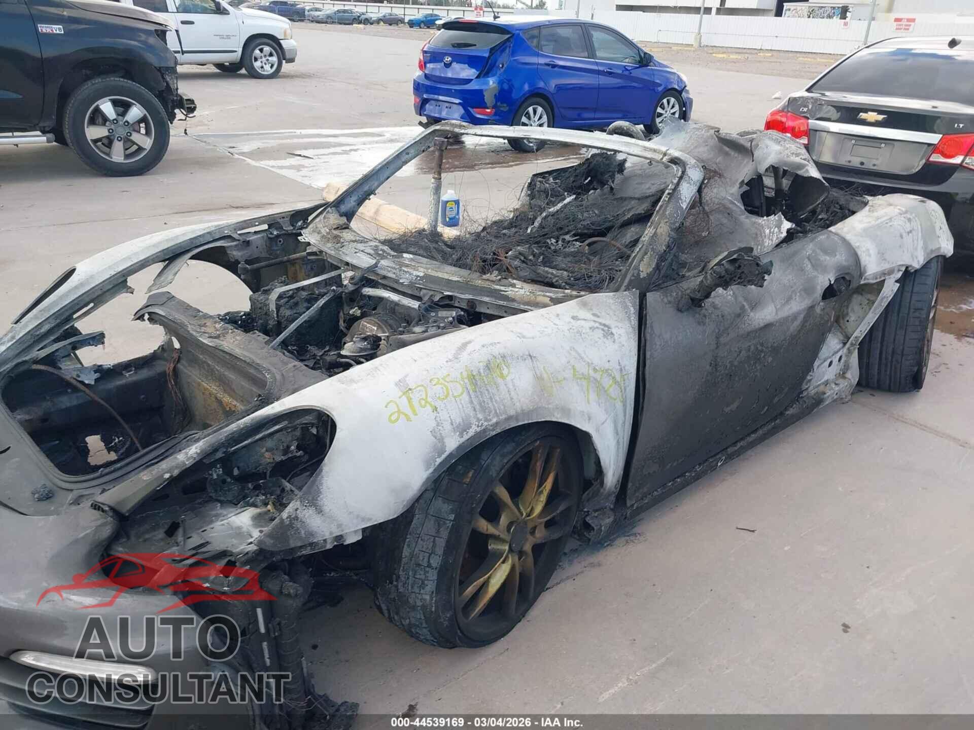 PORSCHE BOXSTER 2013 - WP0CA2A83DS114725