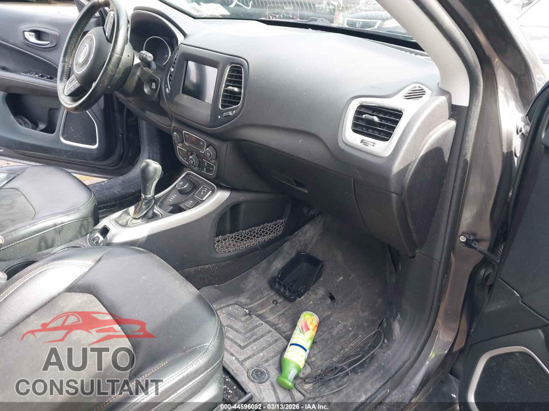 JEEP COMPASS 2020 - 3C4NJDBB4LT132291