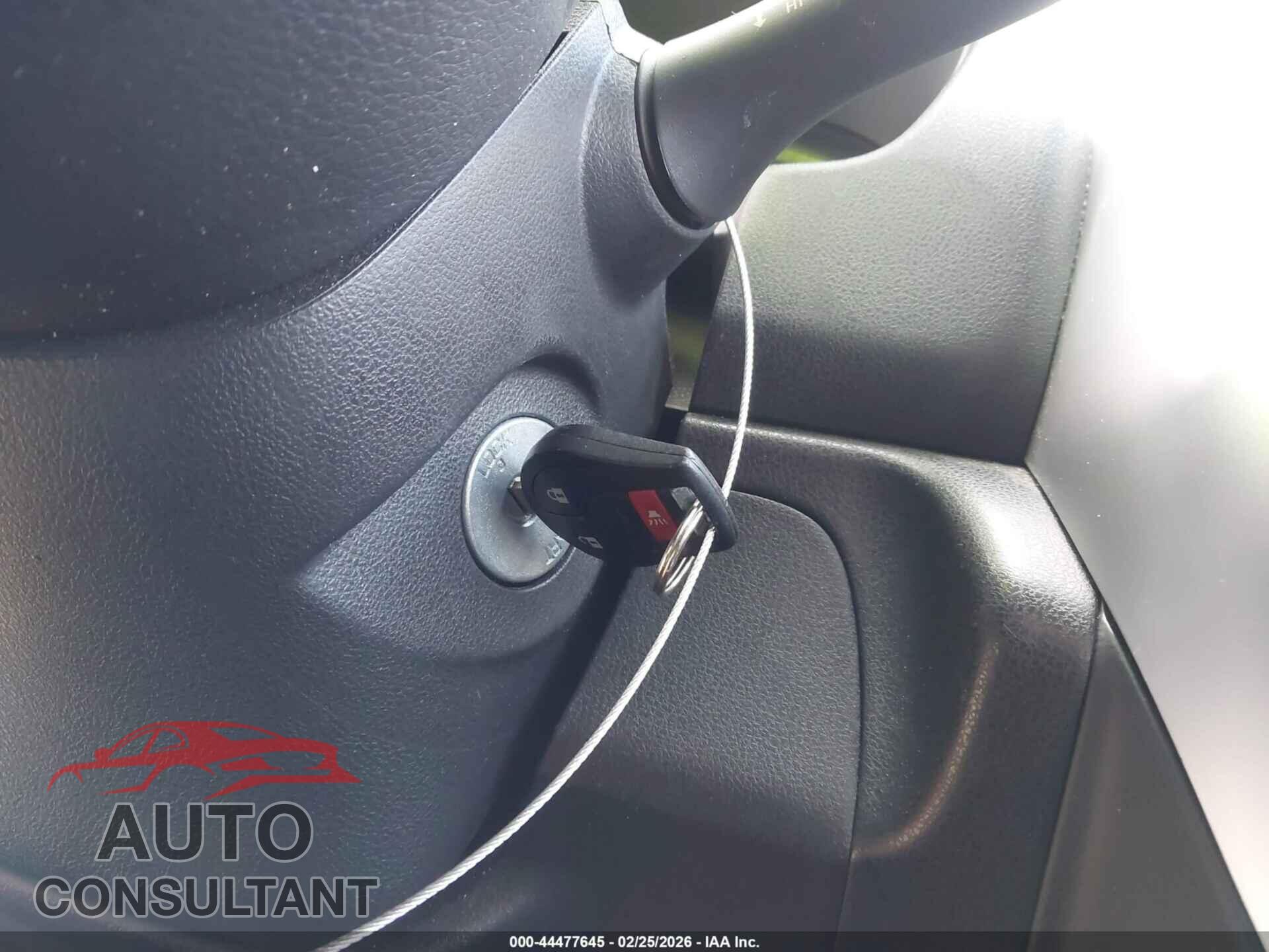 NISSAN VERSA NOTE 2017 - 3N1CE2CP5HL378772