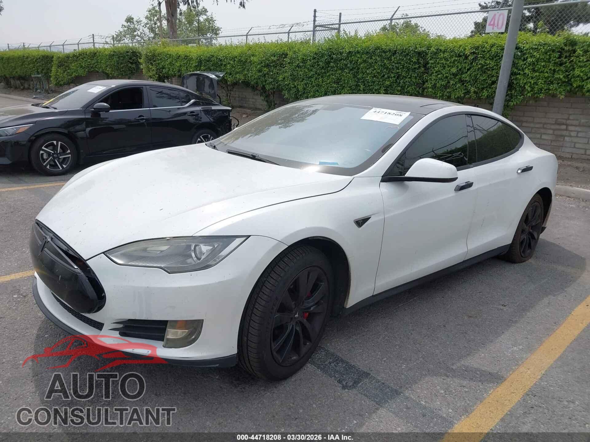 TESLA MODEL S 2013 - 5YJSA1DP9DFP13098