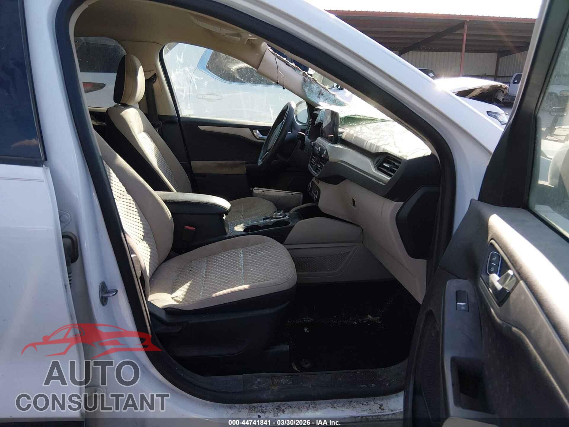 FORD ESCAPE 2020 - 1FMCU0G68LUA54859