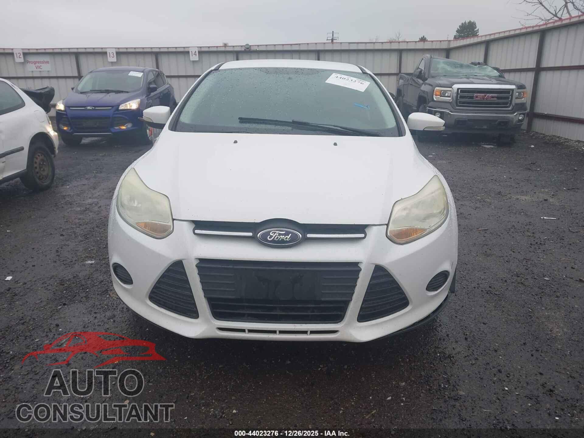 FORD FOCUS 2014 - 1FADP3F26EL200707