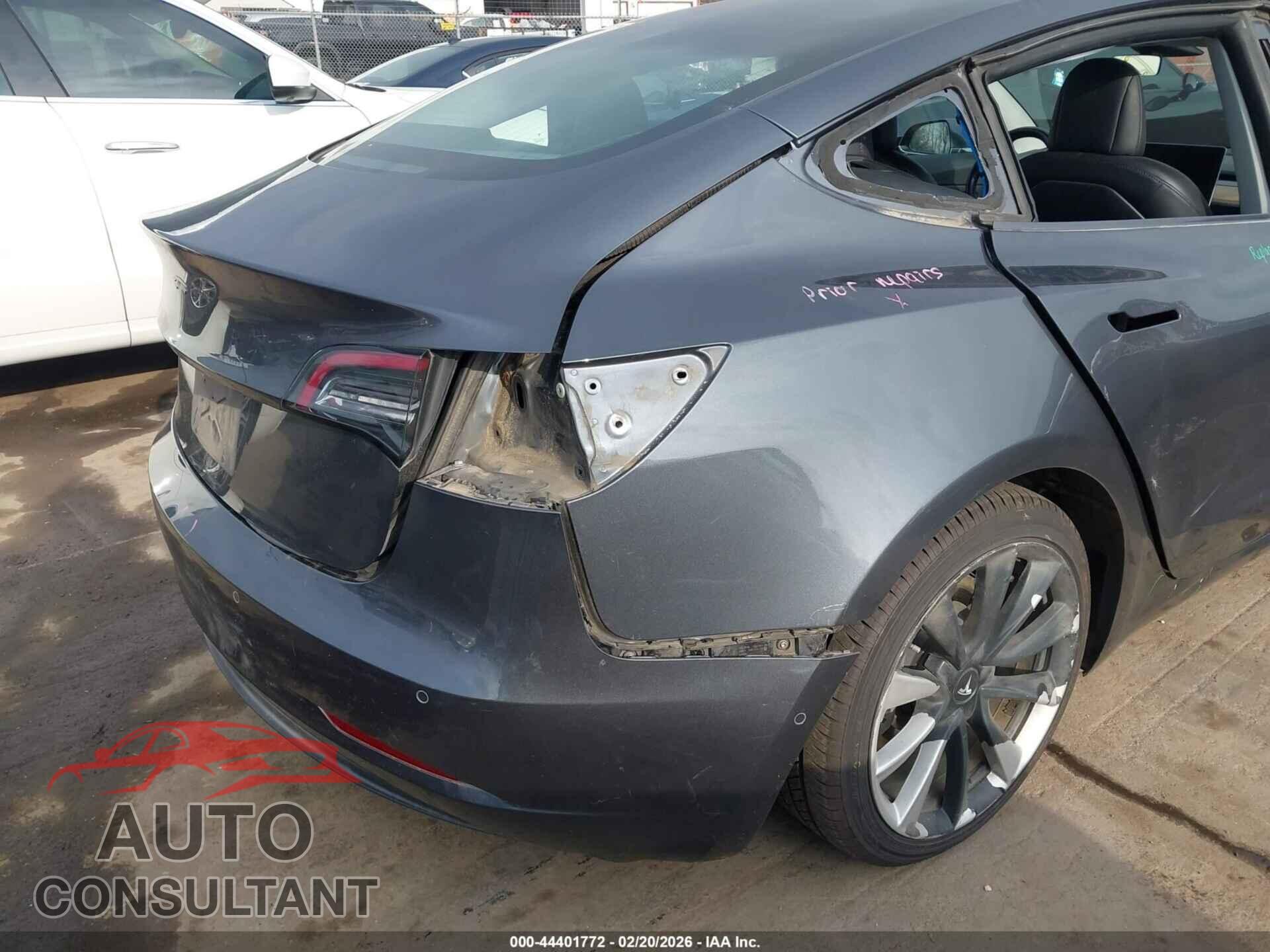 TESLA MODEL 3 2018 - 5YJ3E1EA2JF005970