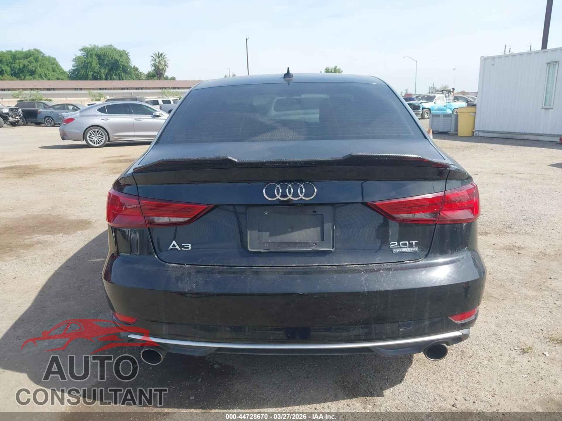 AUDI A3 2017 - WAUB8GFF6H1032220
