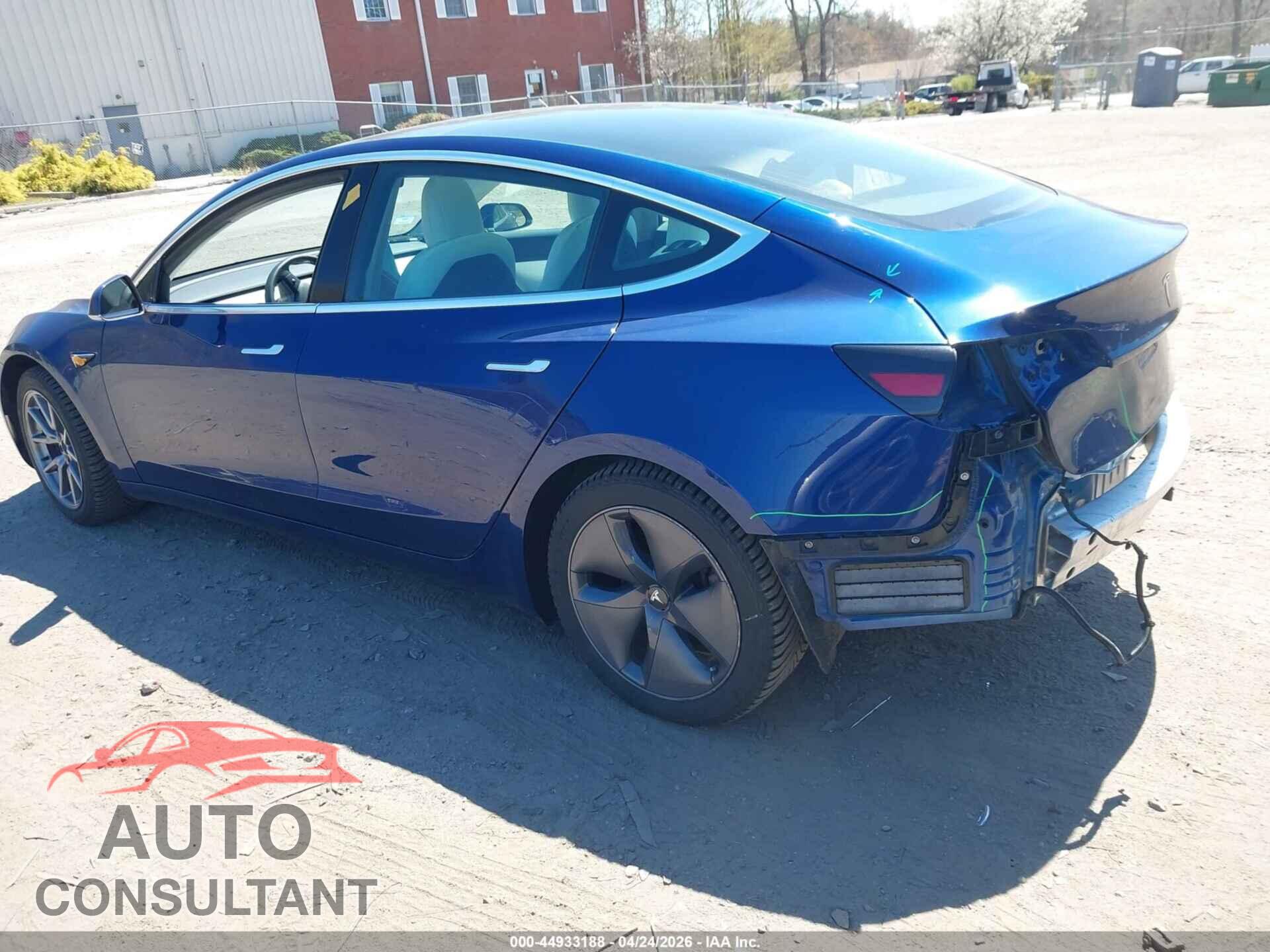 TESLA MODEL 3 2020 - 5YJ3E1EB7LF769695