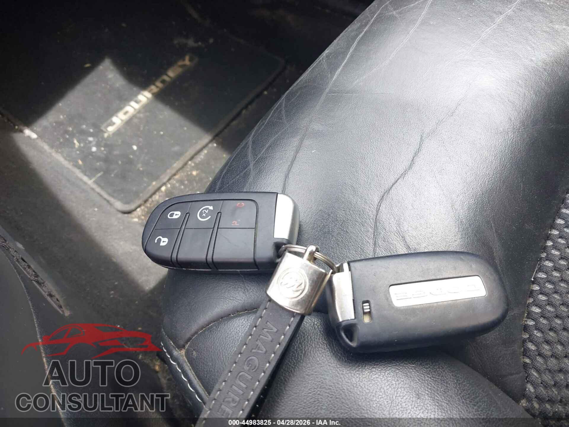 DODGE JOURNEY 2017 - 3C4PDDGG2HT541725