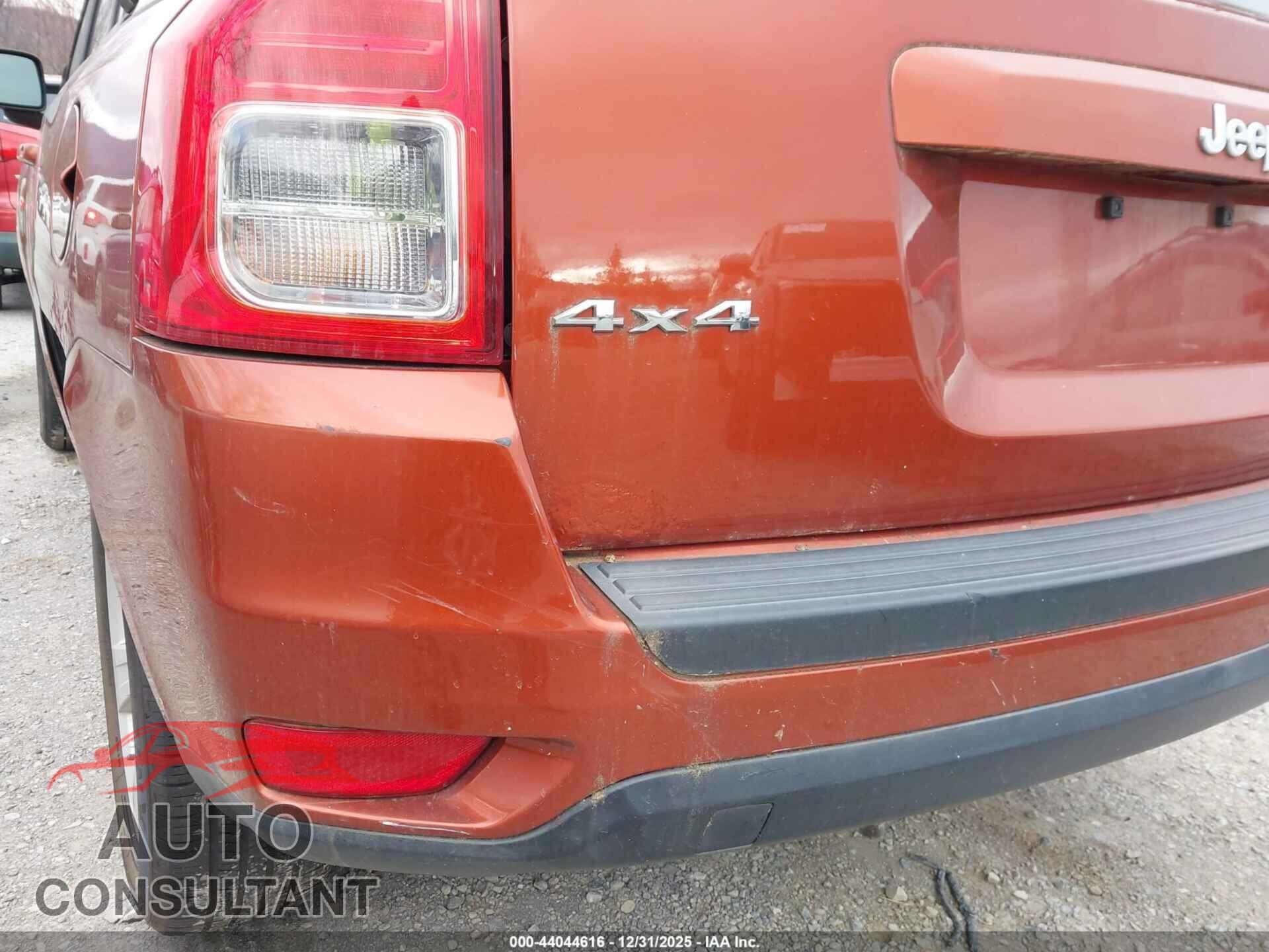 JEEP COMPASS 2012 - 1C4NJDEB3CD599817