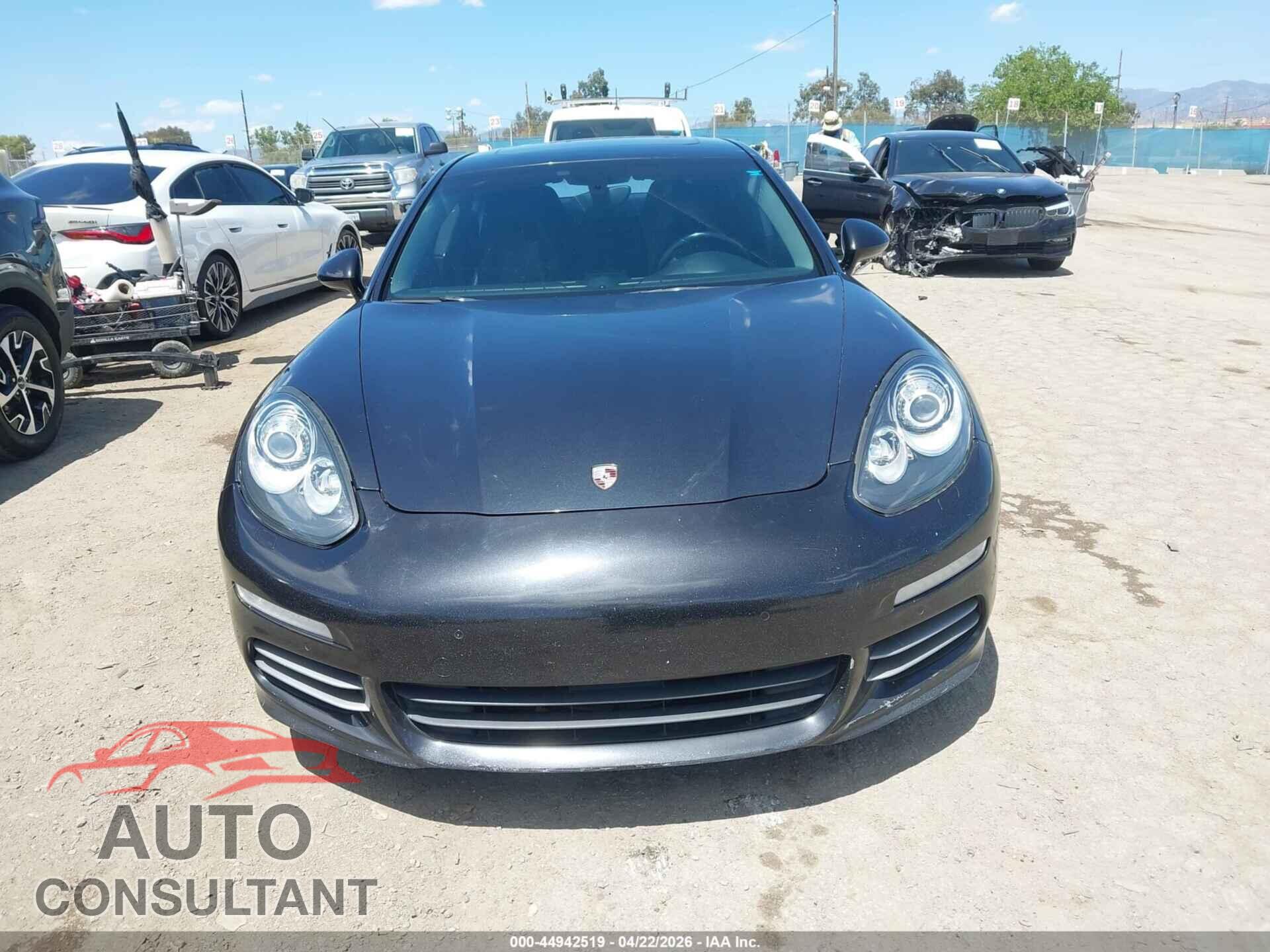 PORSCHE PANAMERA 2014 - WP0AA2A75EL006990