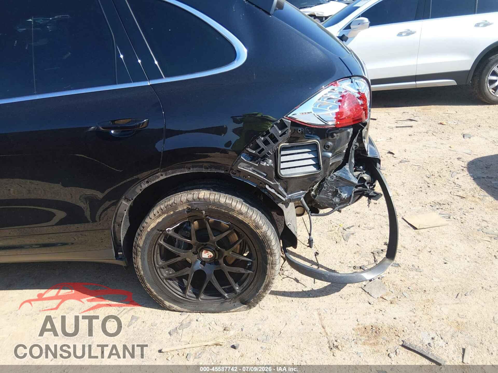 PORSCHE CAYENNE 2013 - WP1AA2A22DLA08505