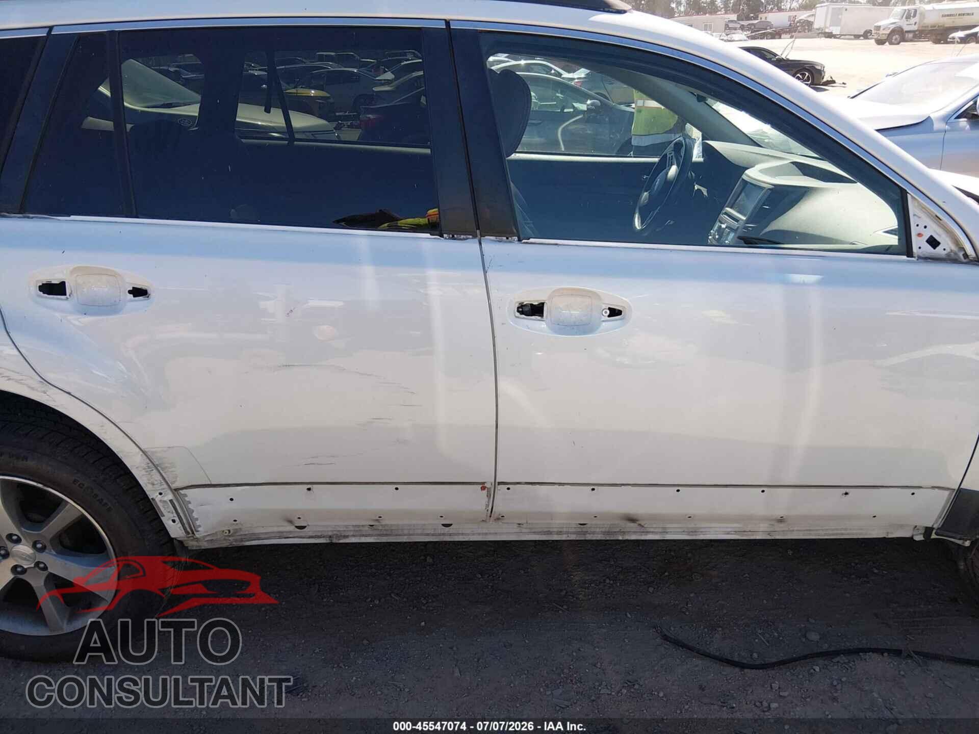 SUBARU OUTBACK 2014 - 4S4BRDPC4E2273004