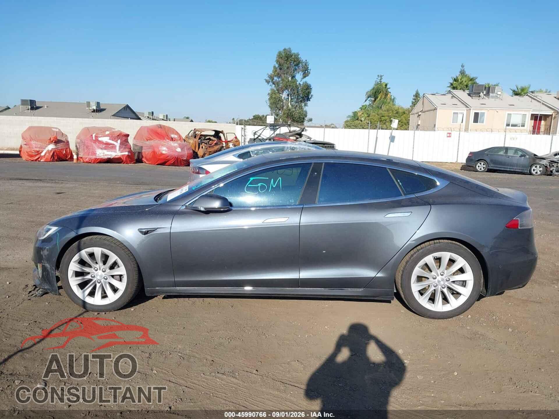 TESLA MODEL S 2017 - 5YJSA1E20HF219561