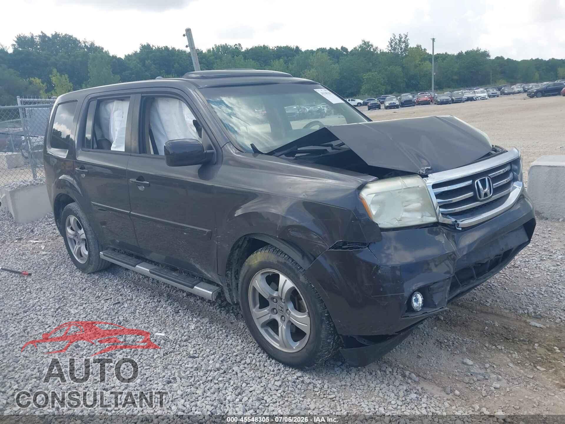 HONDA PILOT 2013 - 5FNYF3H71DB039532