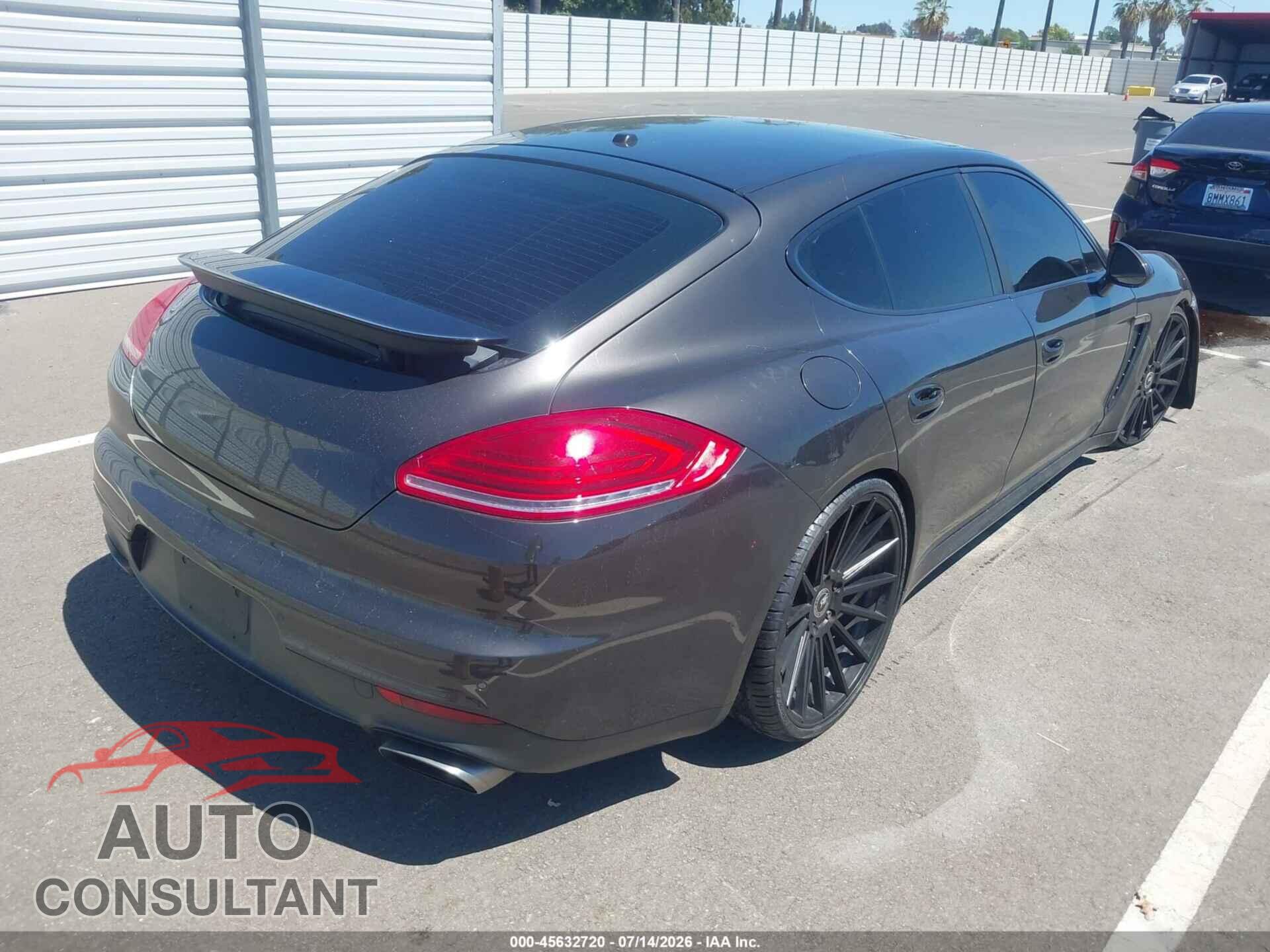 PORSCHE PANAMERA 2014 - WP0AA2A79EL012842