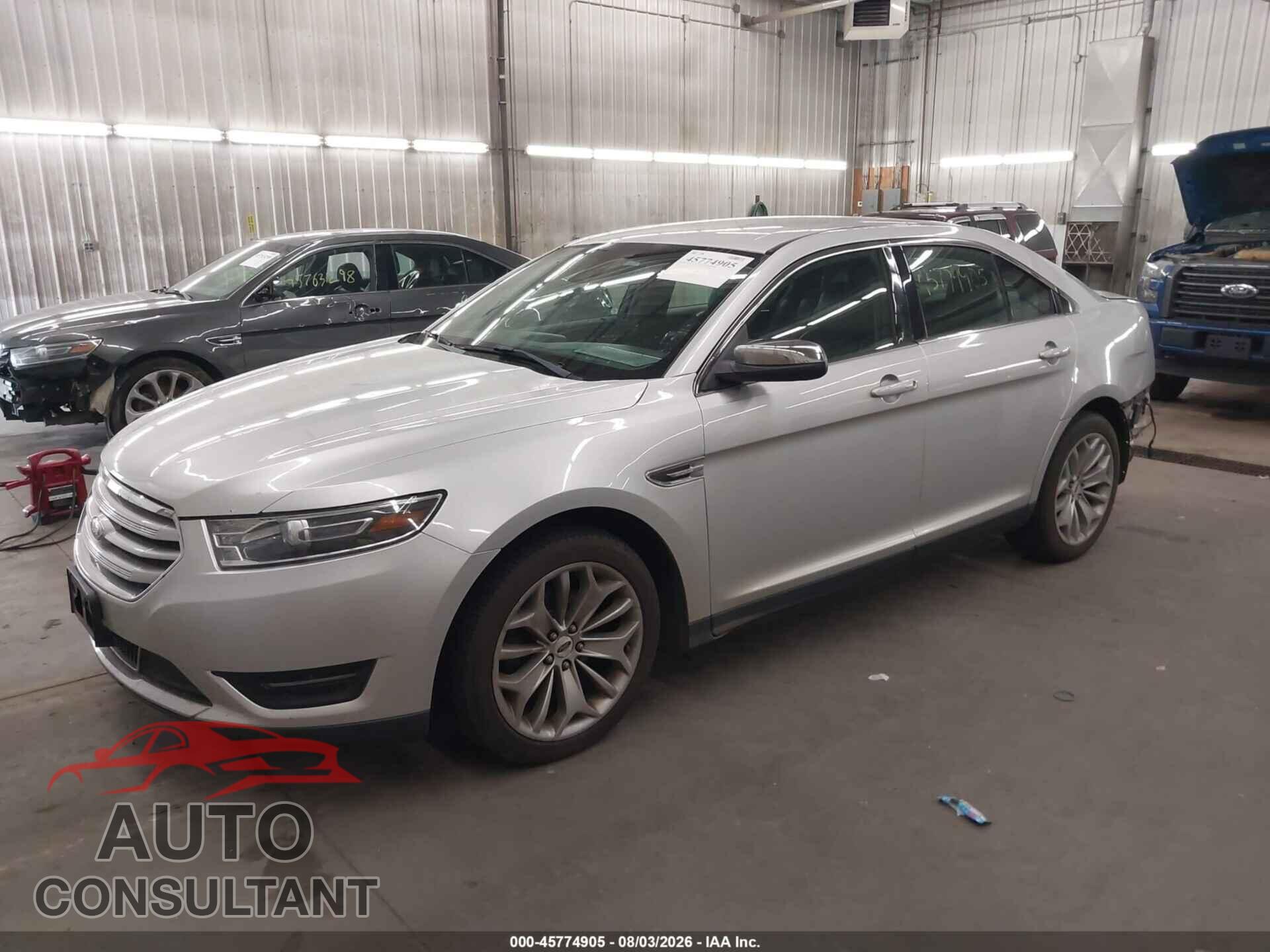 FORD TAURUS 2017 - 1FAHP2F86HG114844