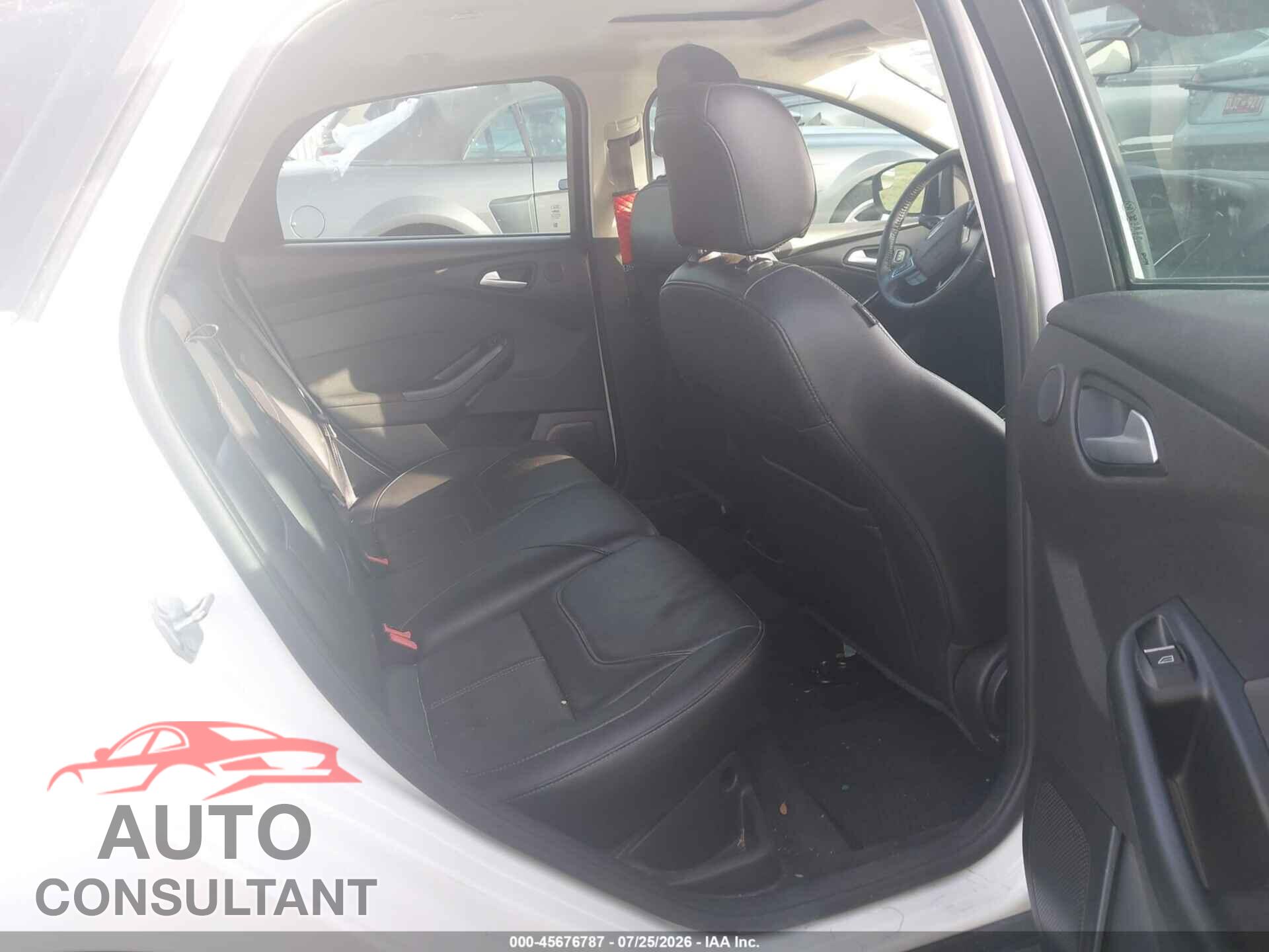 FORD FOCUS 2017 - 1FADP3N2XHL299411