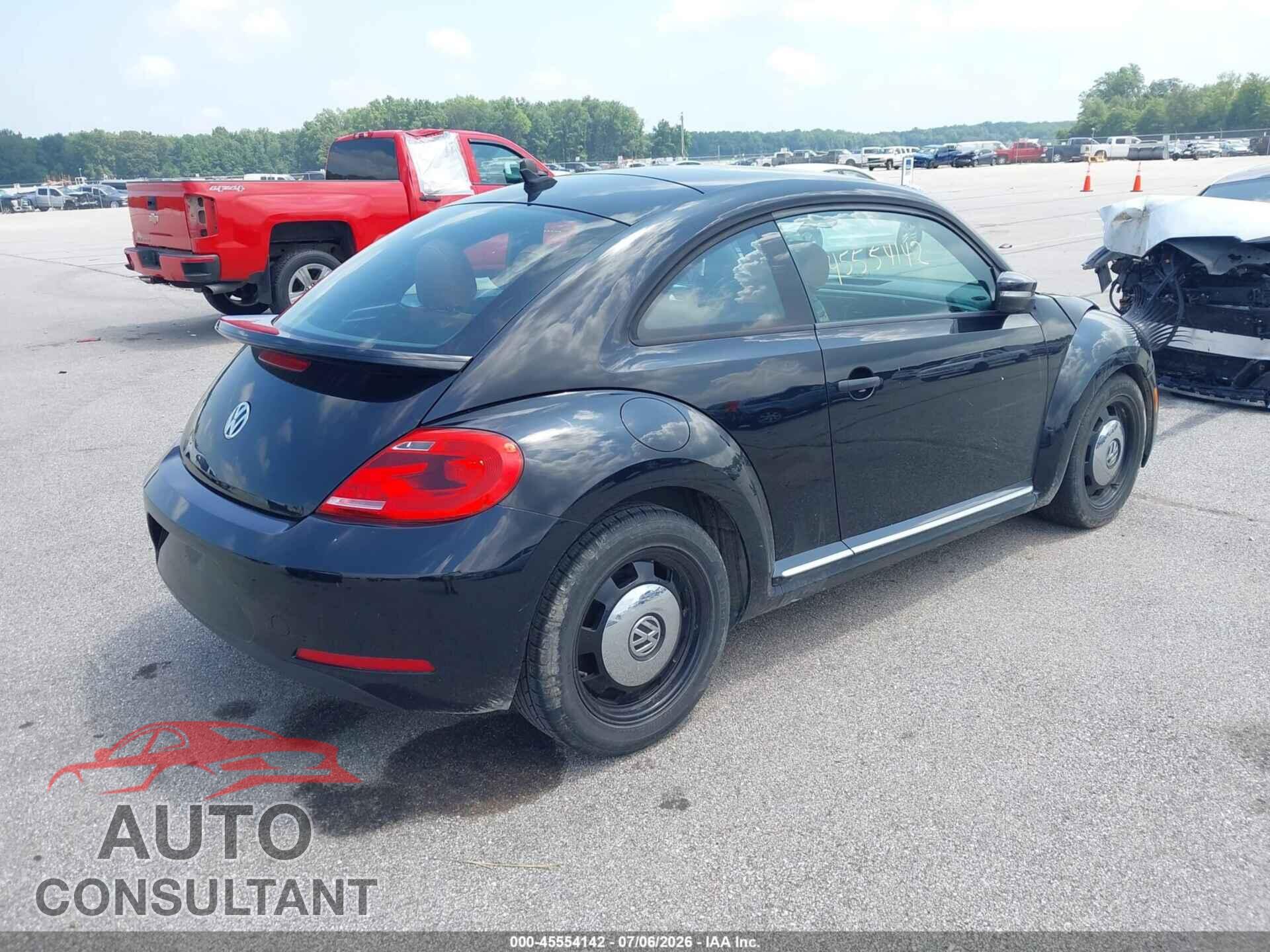 VOLKSWAGEN BEETLE 2015 - 3VWF17AT9FM616534