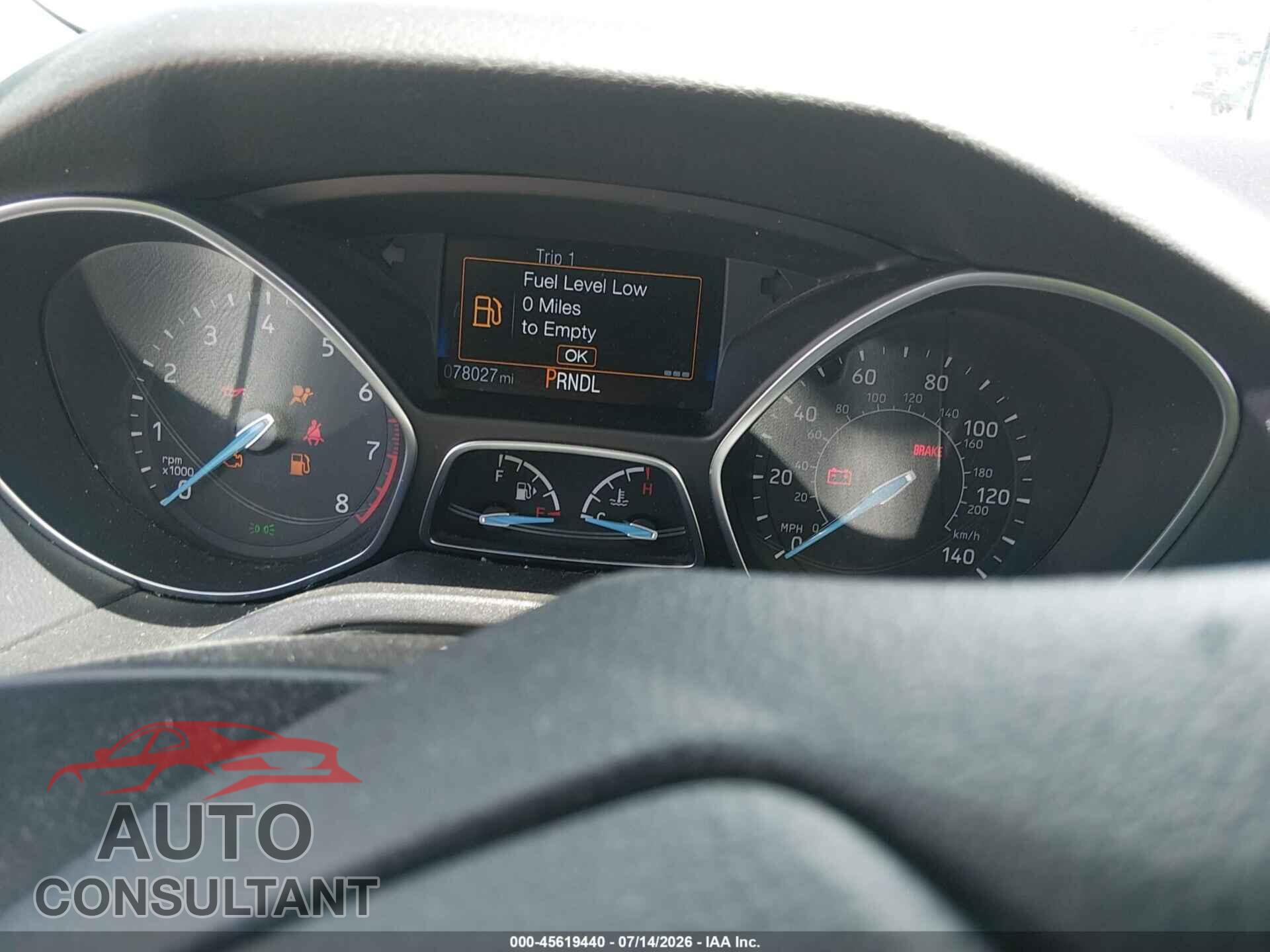 FORD FOCUS 2017 - 1FADP3E24HL314145