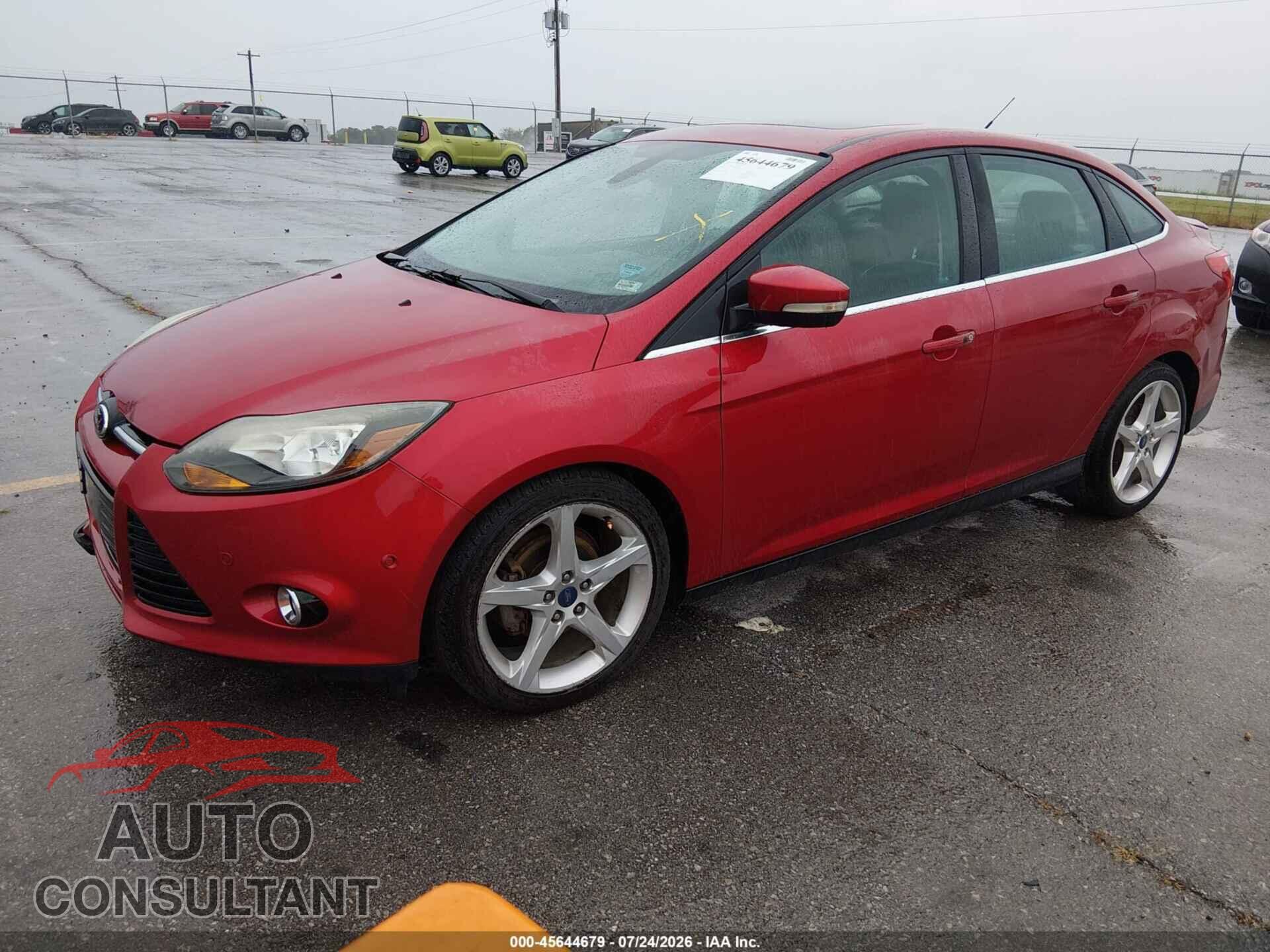 FORD FOCUS 2012 - 1FAHP3J21CL467145