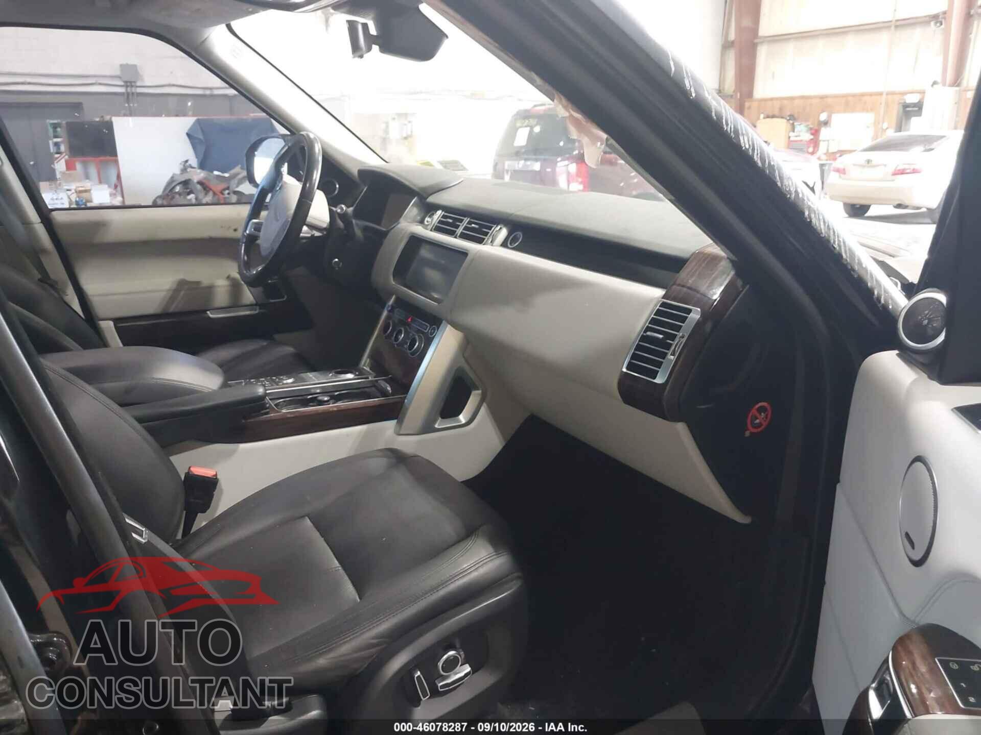 LAND ROVER RANGE ROVER 2017 - SALGS2FK0HA352586