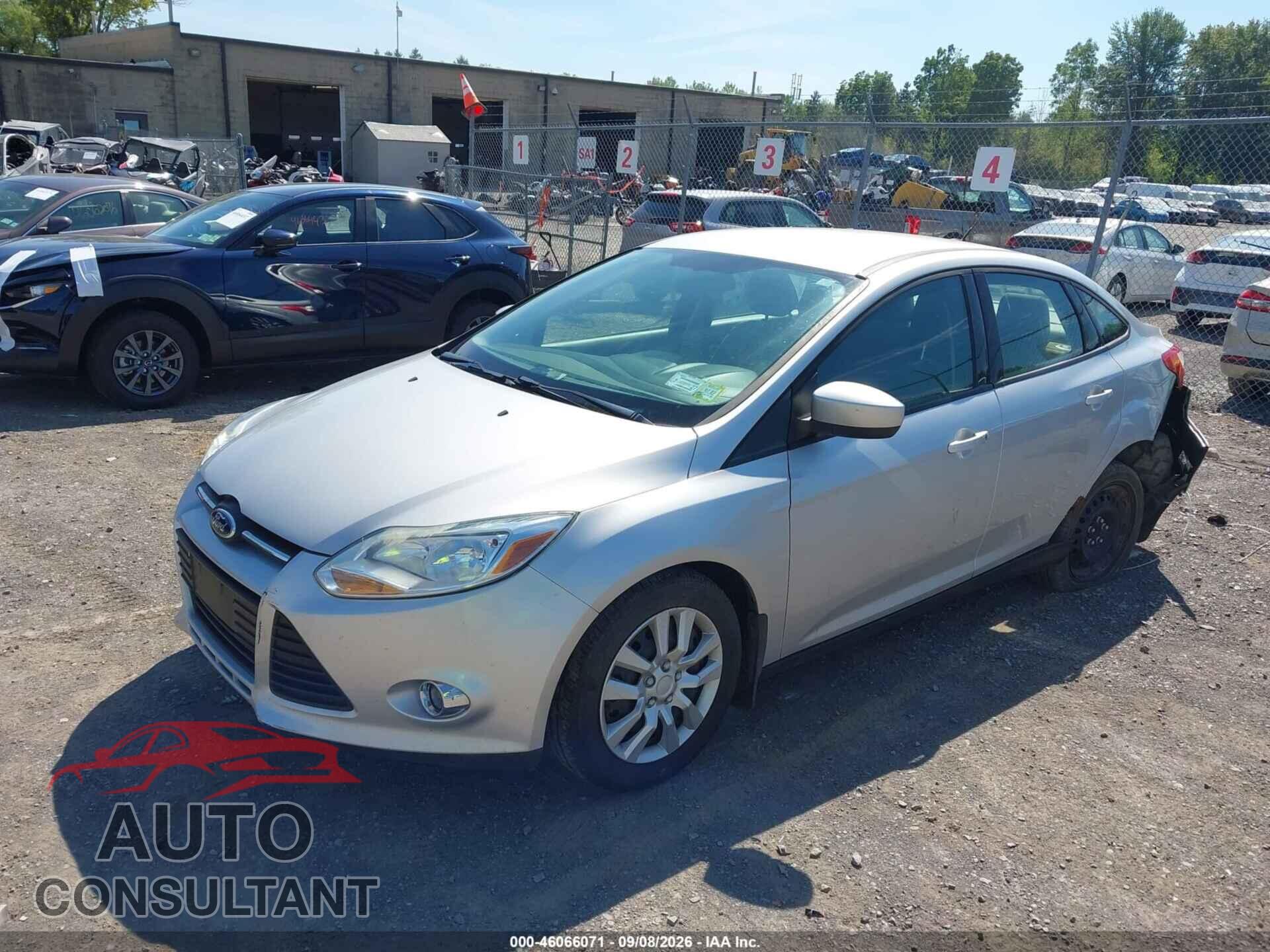 FORD FOCUS 2012 - 1FAHP3F23CL365287