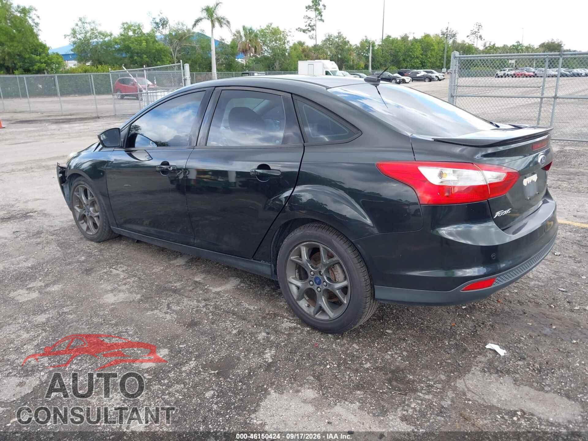 FORD FOCUS 2014 - 1FADP3F25EL371139