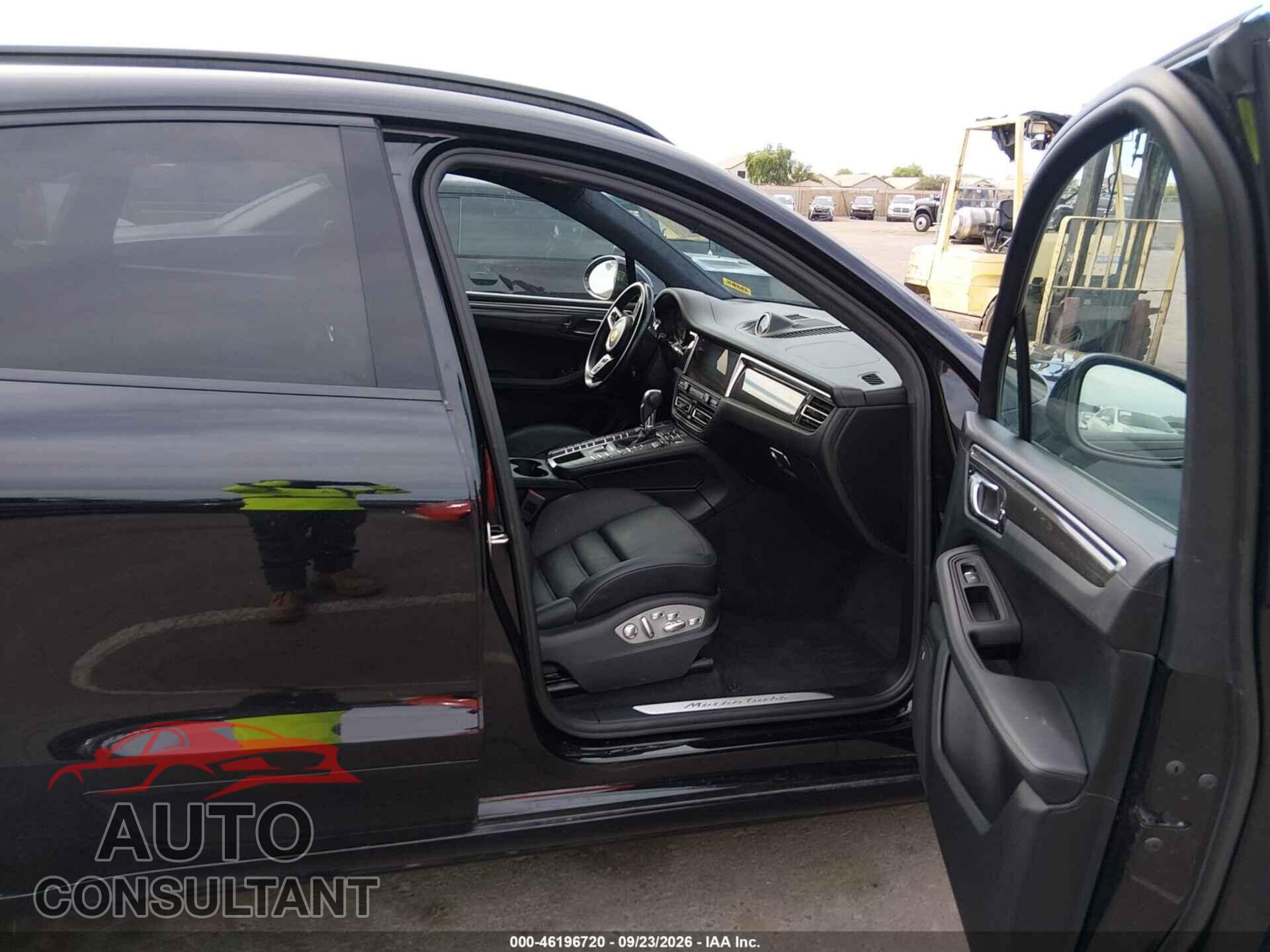 PORSCHE MACAN 2021 - WP1AF2A59MLB60423