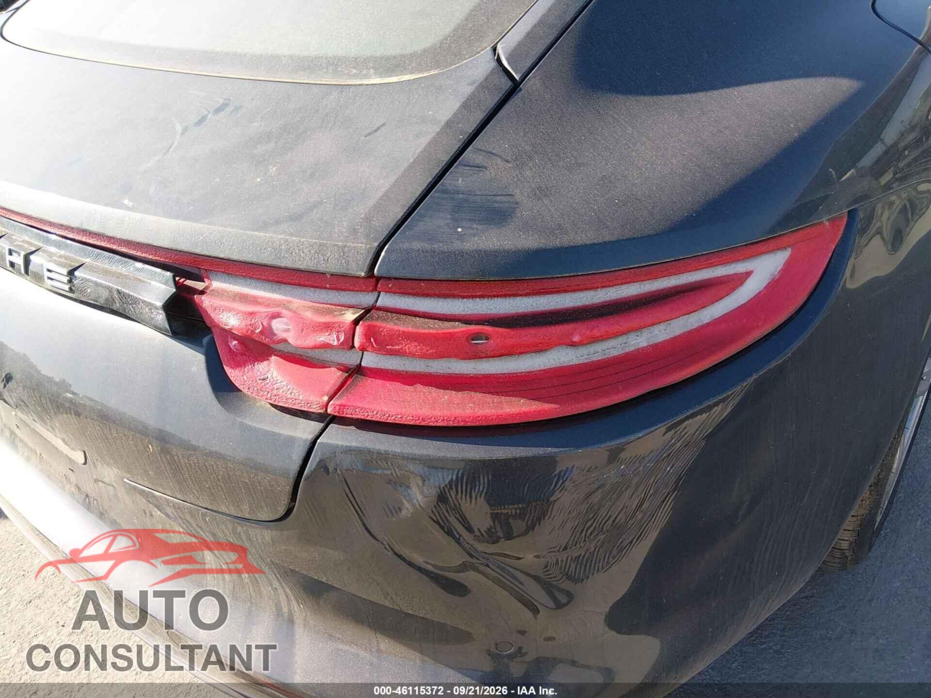 PORSCHE PANAMERA 2019 - WP0AA2A71KL101011