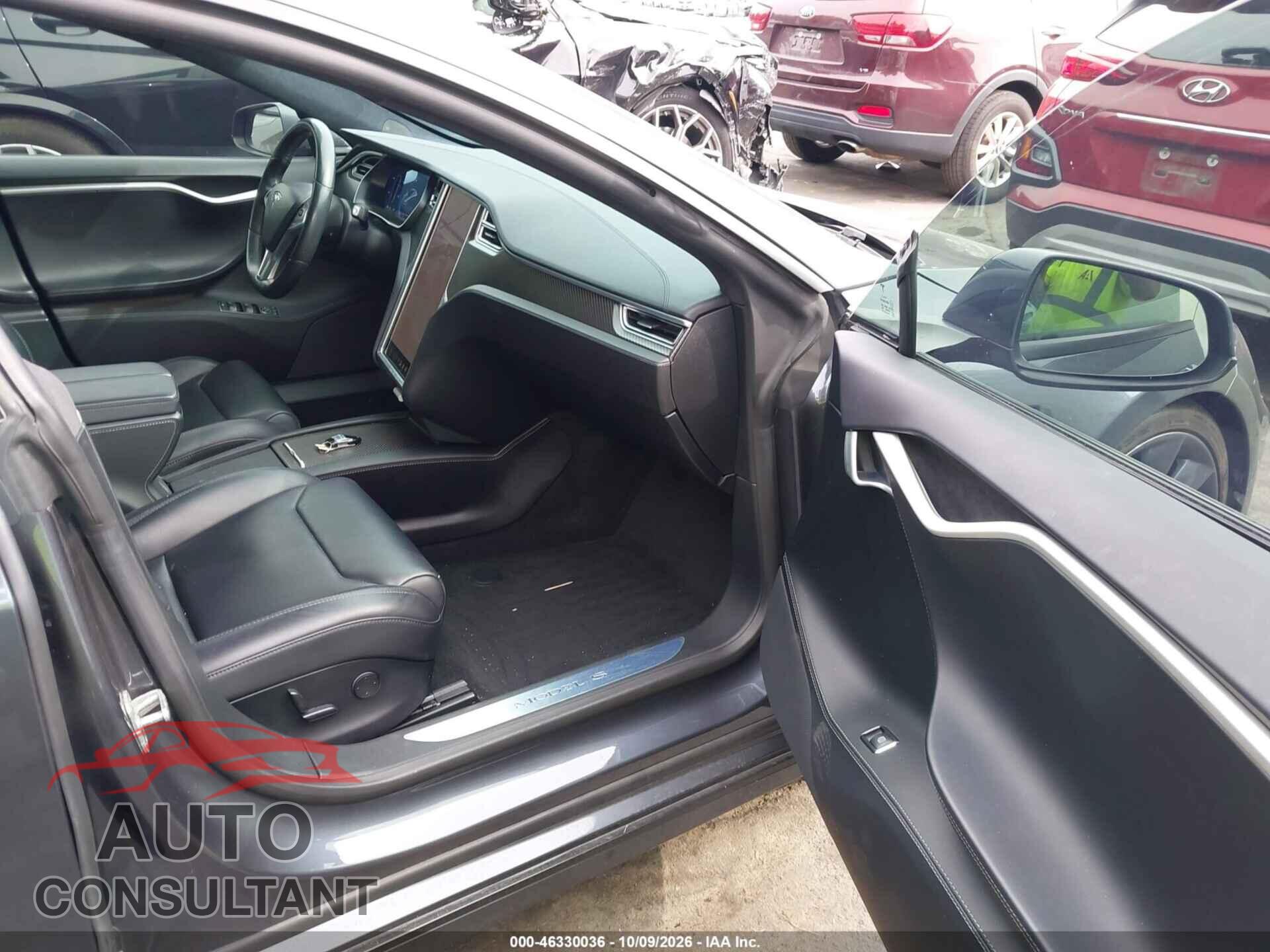 TESLA MODEL S 2017 - 5YJSA1E23HF229842
