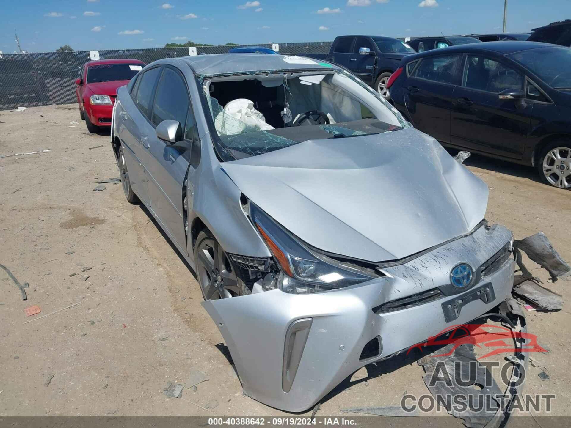 TOYOTA PRIUS 2022 - JTDKAMFU0N3155144