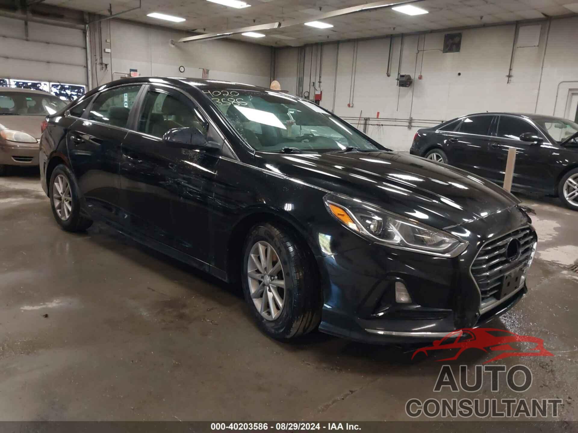 HYUNDAI SONATA 2018 - 5NPE24AF0JH714127