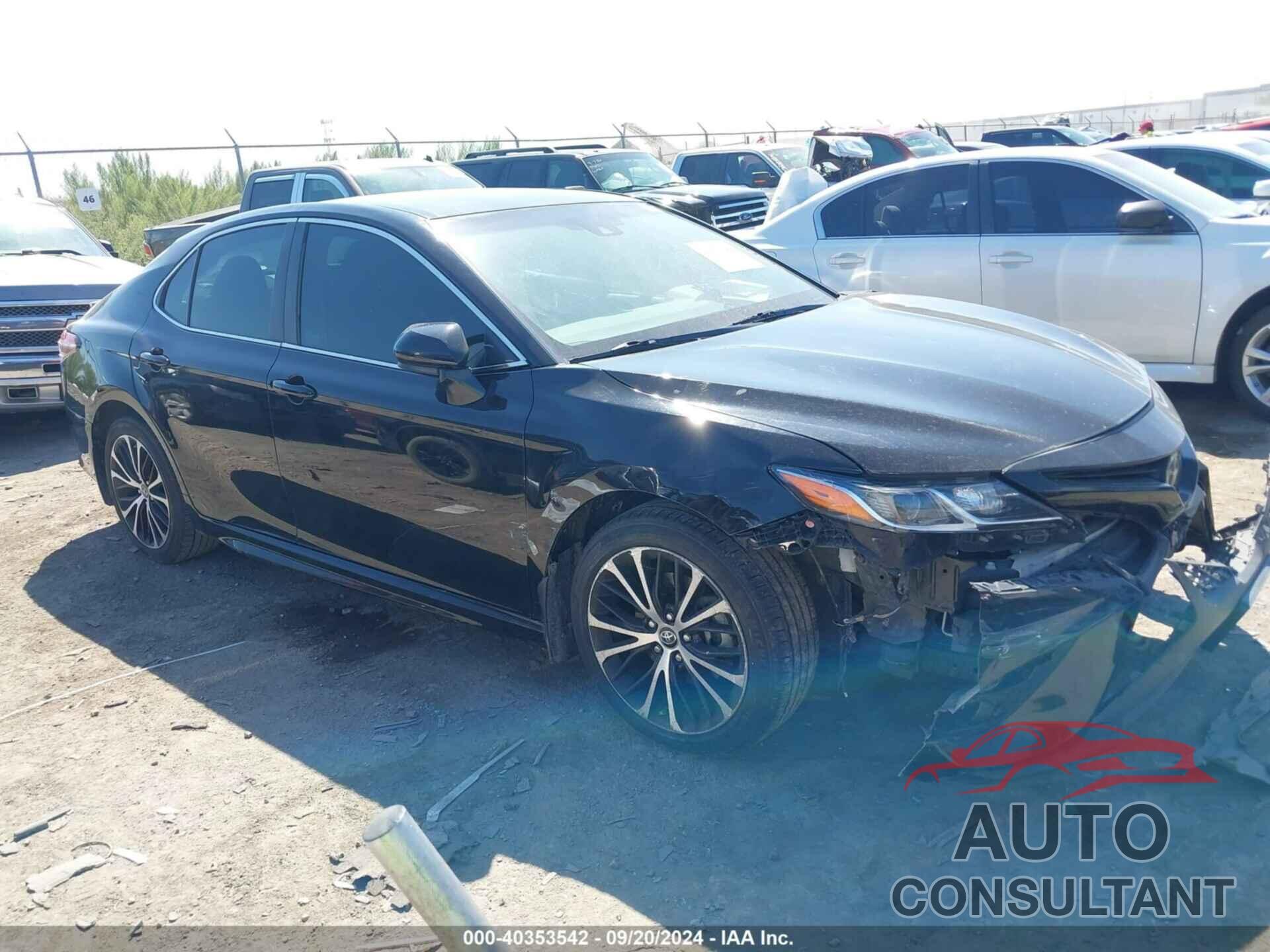TOYOTA CAMRY 2018 - 4T1B11HK3JU158209