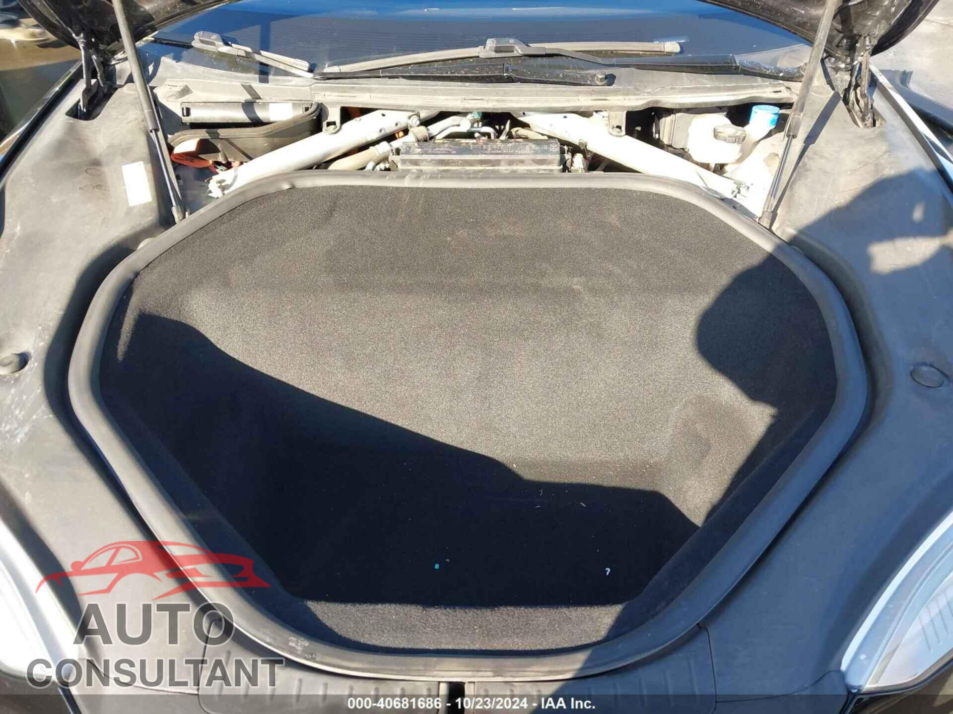 TESLA MODEL S 2016 - 5YJSA1E20GF122004