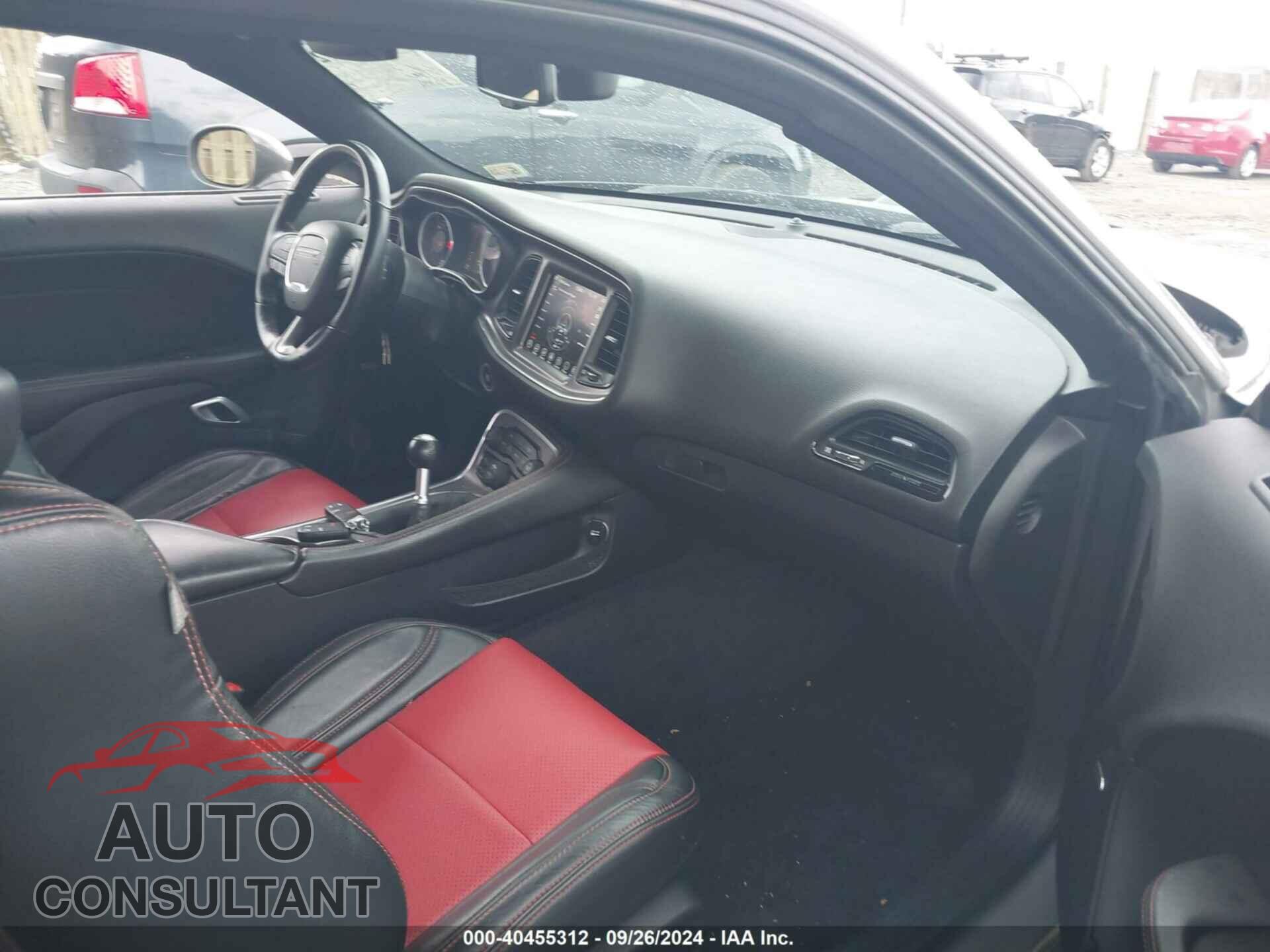 DODGE CHALLENGER 2017 - 2C3CDZFJ1HH664356