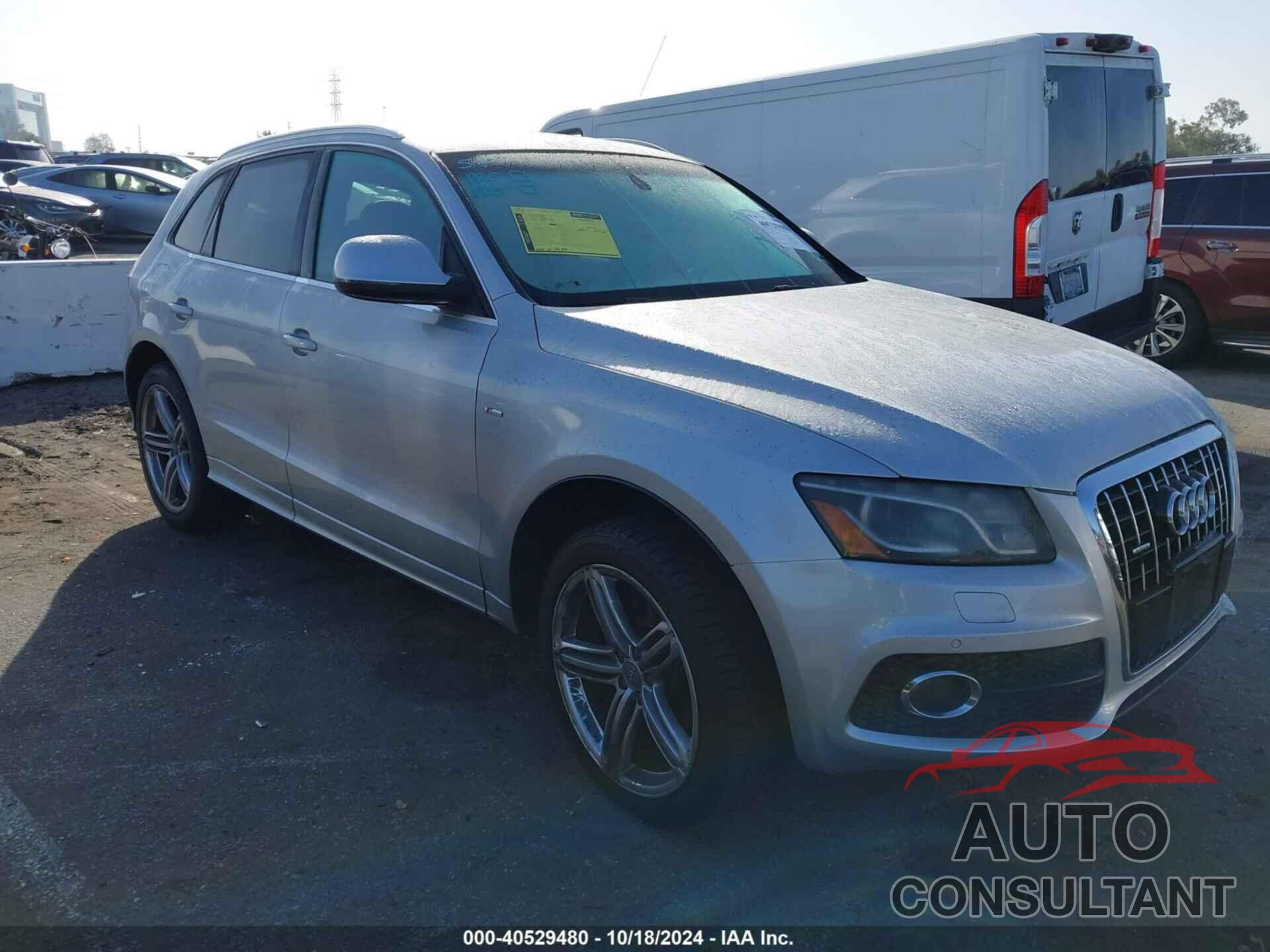 AUDI Q5 2010 - WA1MKAFP2AA044738