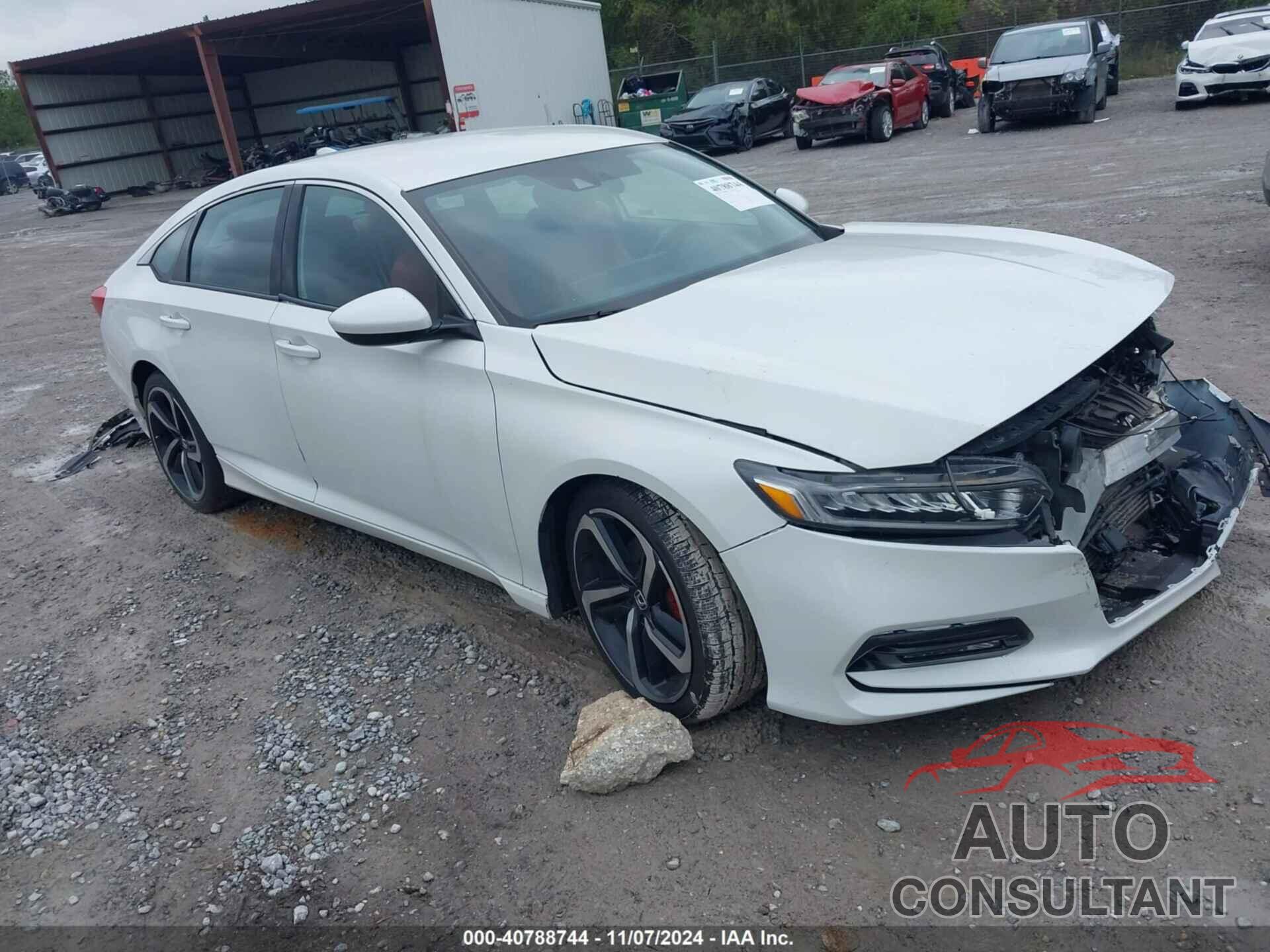 HONDA ACCORD 2018 - 1HGCV1F35JA099711