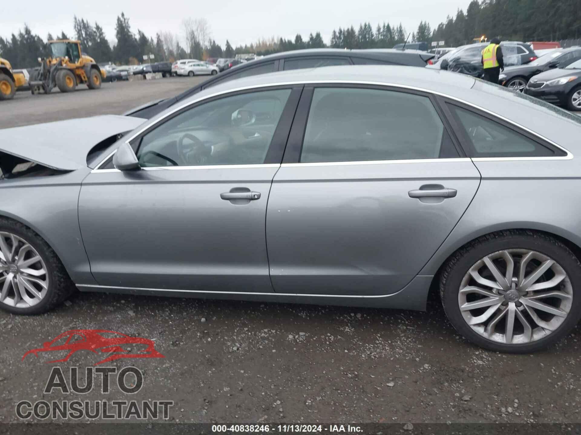 AUDI A6 2013 - WAUGFAFC5DN080096