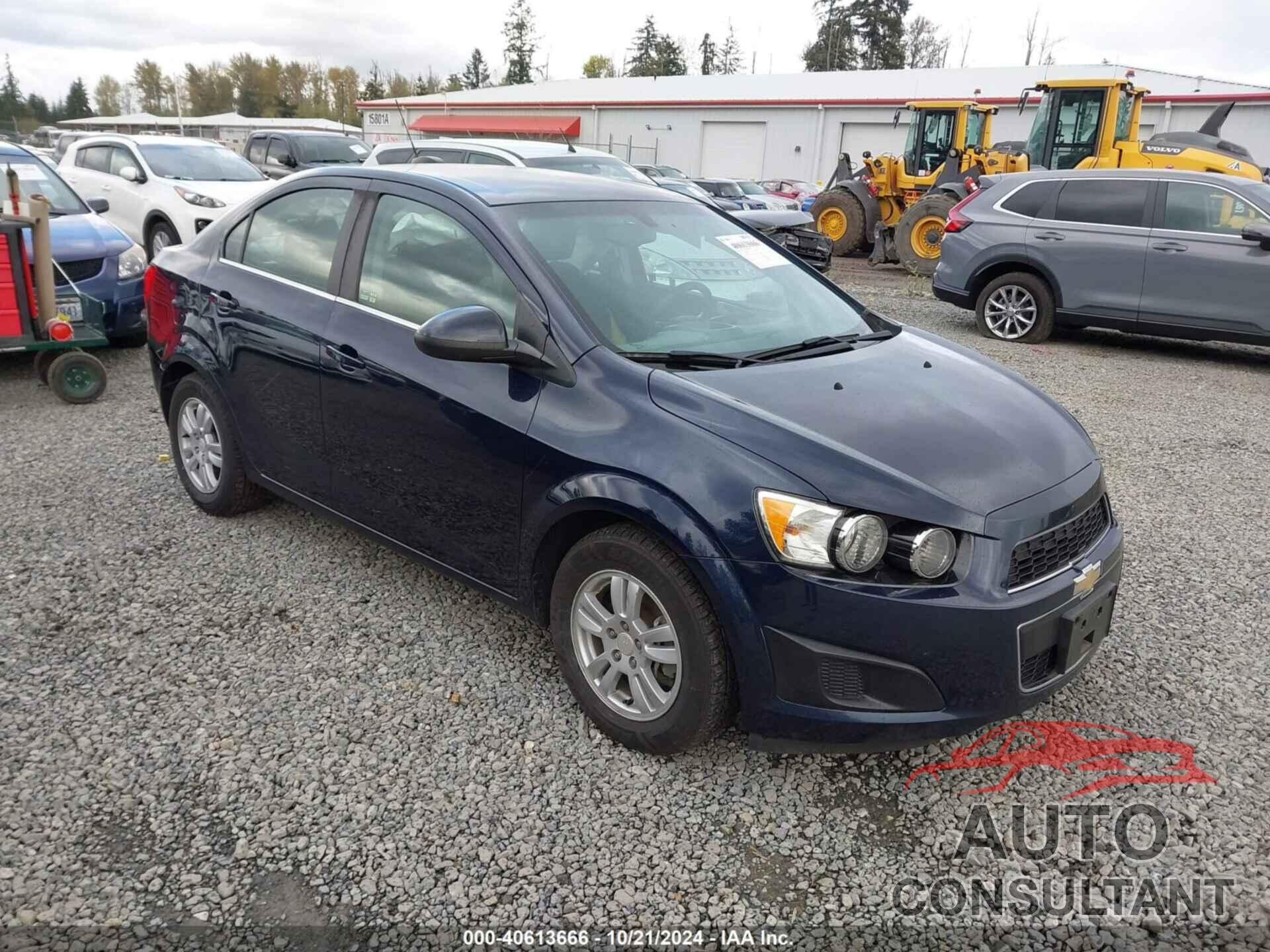 CHEVROLET SONIC 2016 - 1G1JC5SG4G4160722