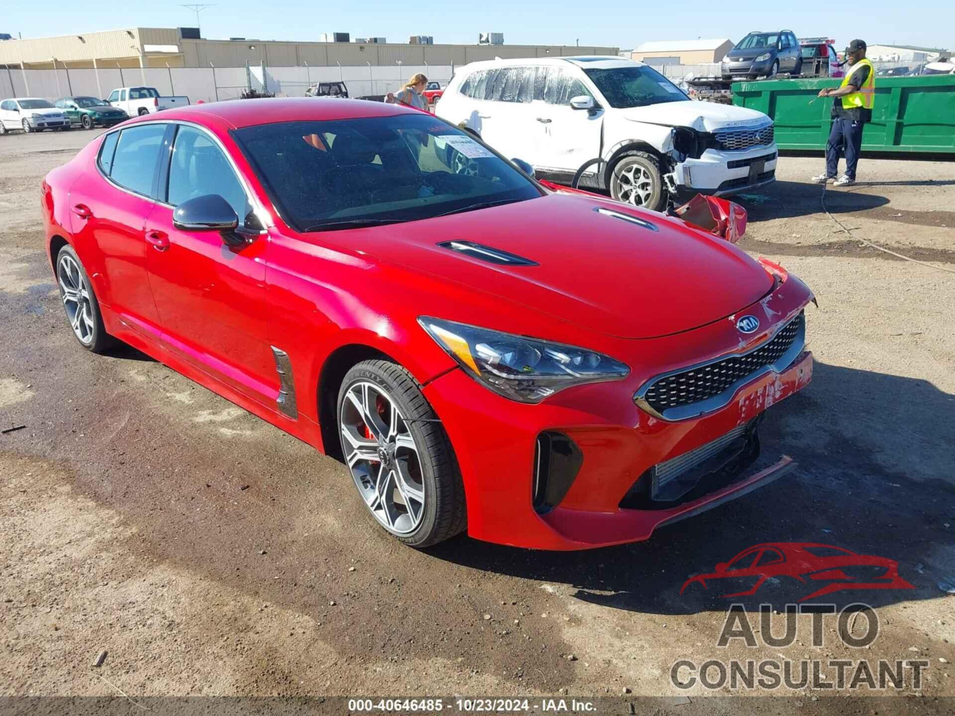 KIA STINGER 2019 - KNAE35LC2K6048774