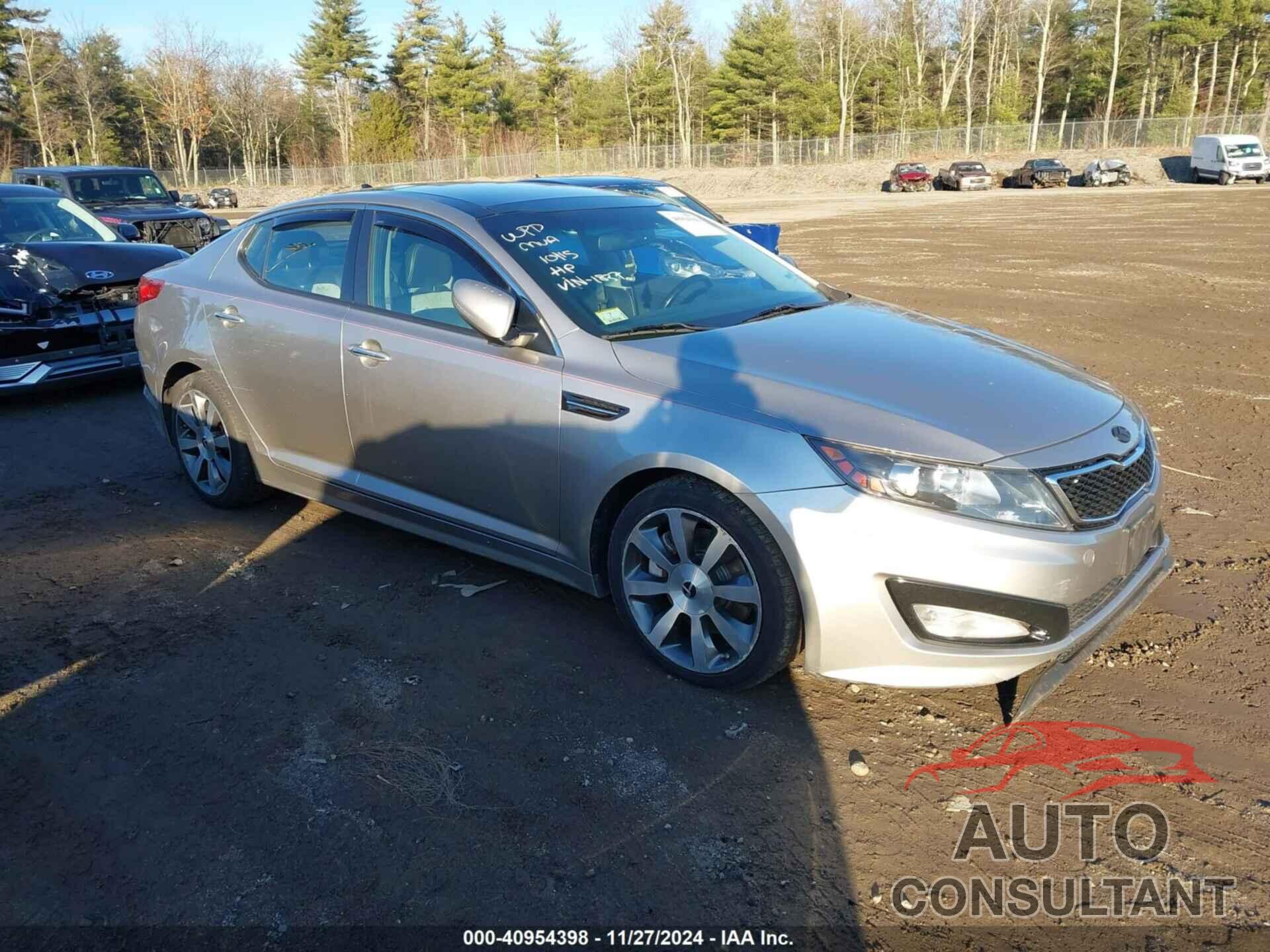 KIA OPTIMA 2011 - KNAGR4A6XB5141837