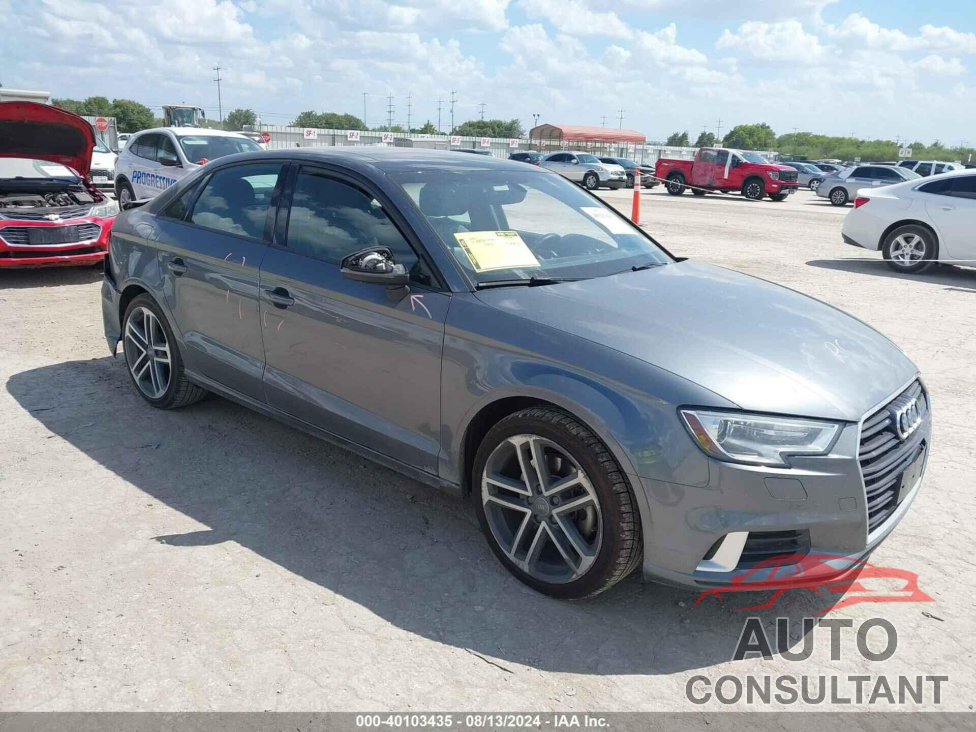 AUDI A3 2018 - WAUAUGFF7J1039268