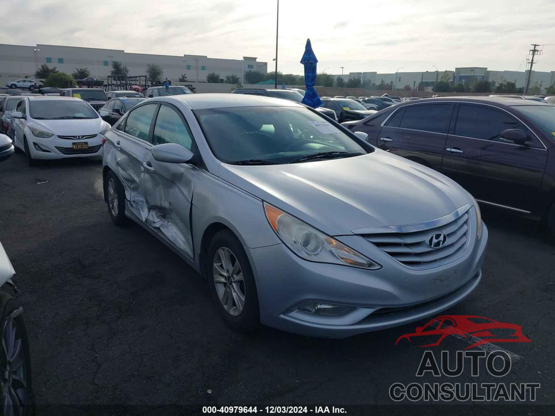 HYUNDAI SONATA 2013 - 5NPEB4AC1DH602219