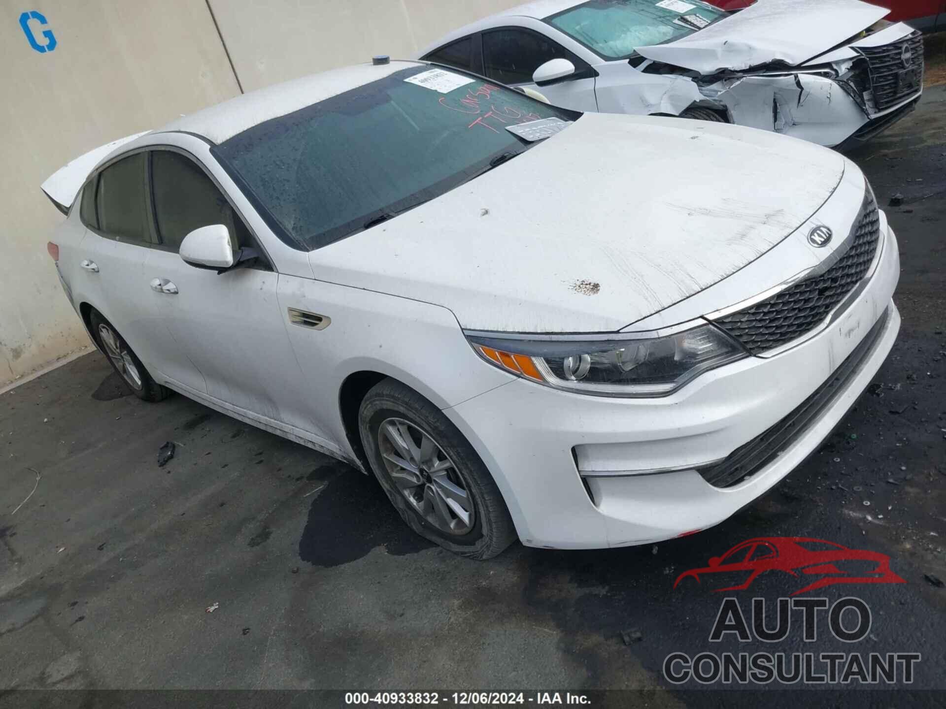 KIA OPTIMA 2018 - KNAGT4L32J5198195