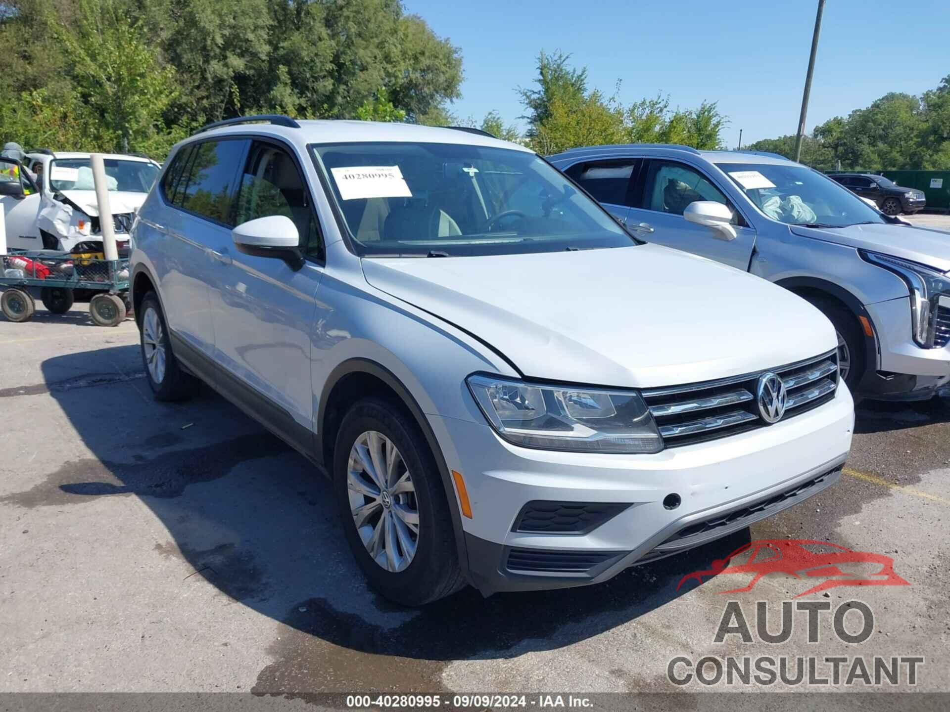 VOLKSWAGEN TIGUAN 2018 - 3VV1B7AX5JM083847